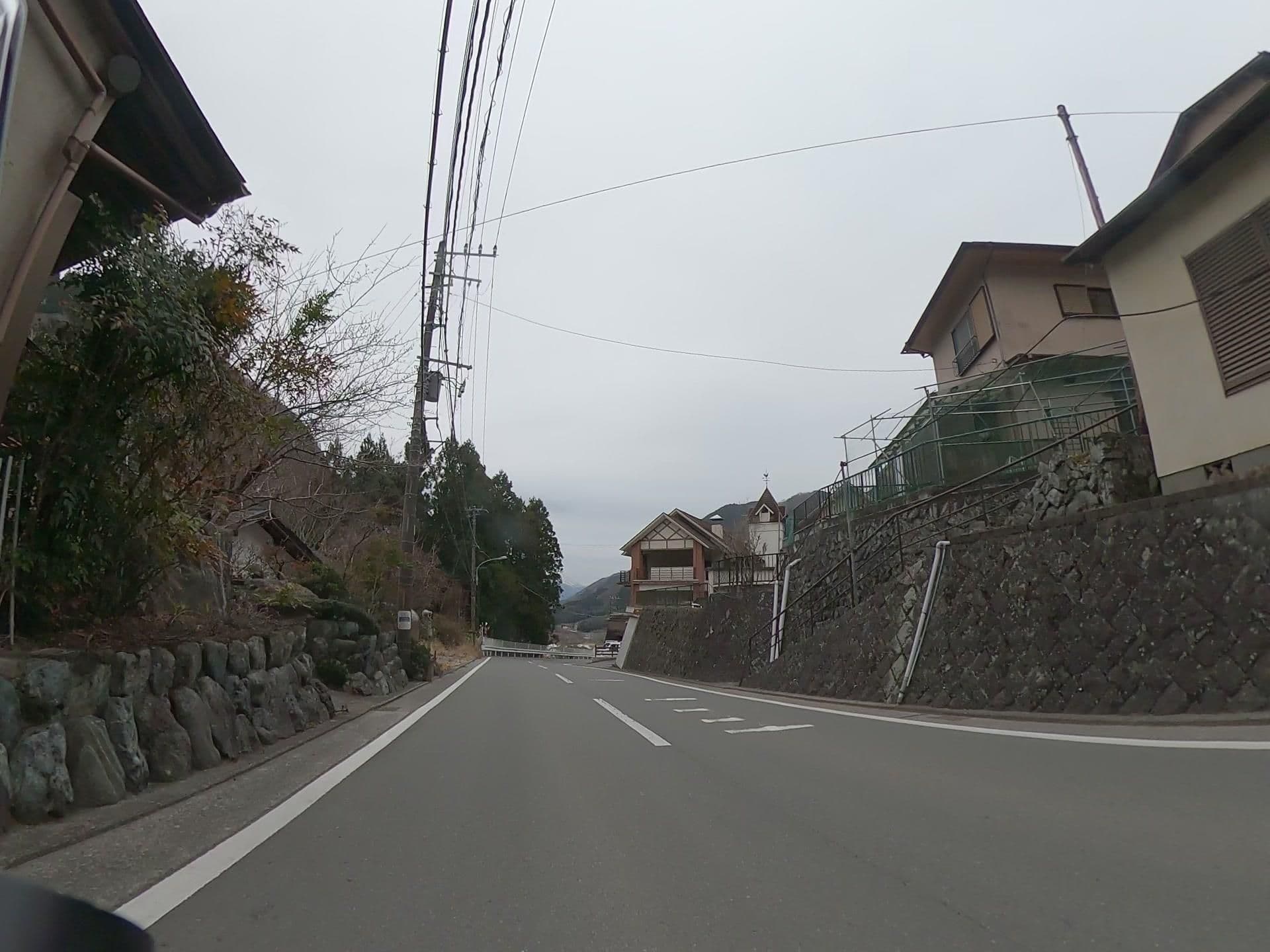 Street view near 丹沢荘, Kotsubaki — © Neo0717 (CC BY-SA · Mapillary)