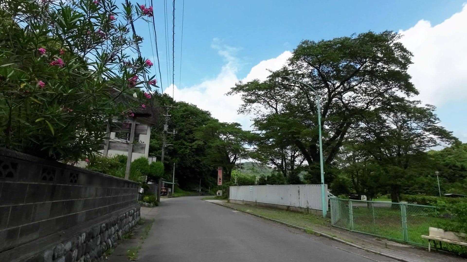 Street view near 旅館 福松, Isehara — © drivephotograph (CC BY-SA · Mapillary)