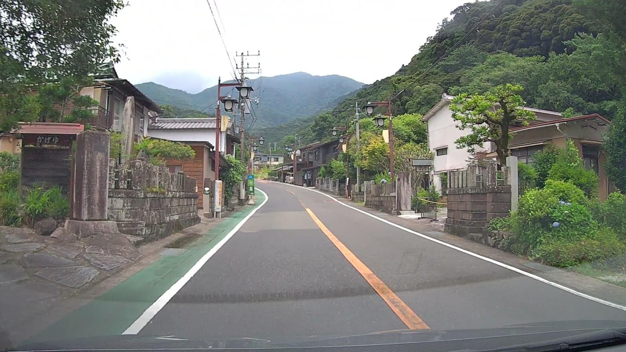 Street view near かげゆ, Isehara — © mzaki (CC BY-SA · Mapillary)