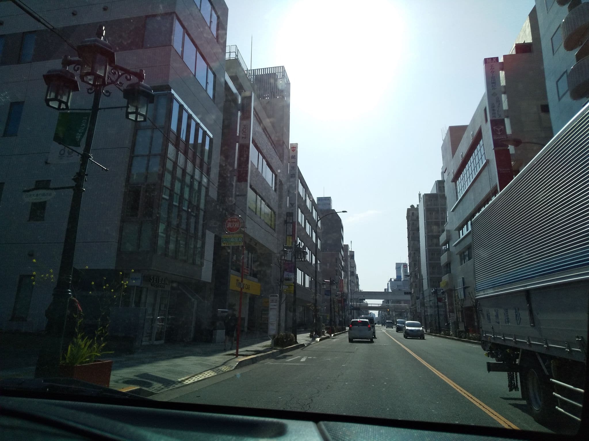 Street view near センターシティ inn 立川, Tachikawa — © tomasu (CC BY-SA · Mapillary)