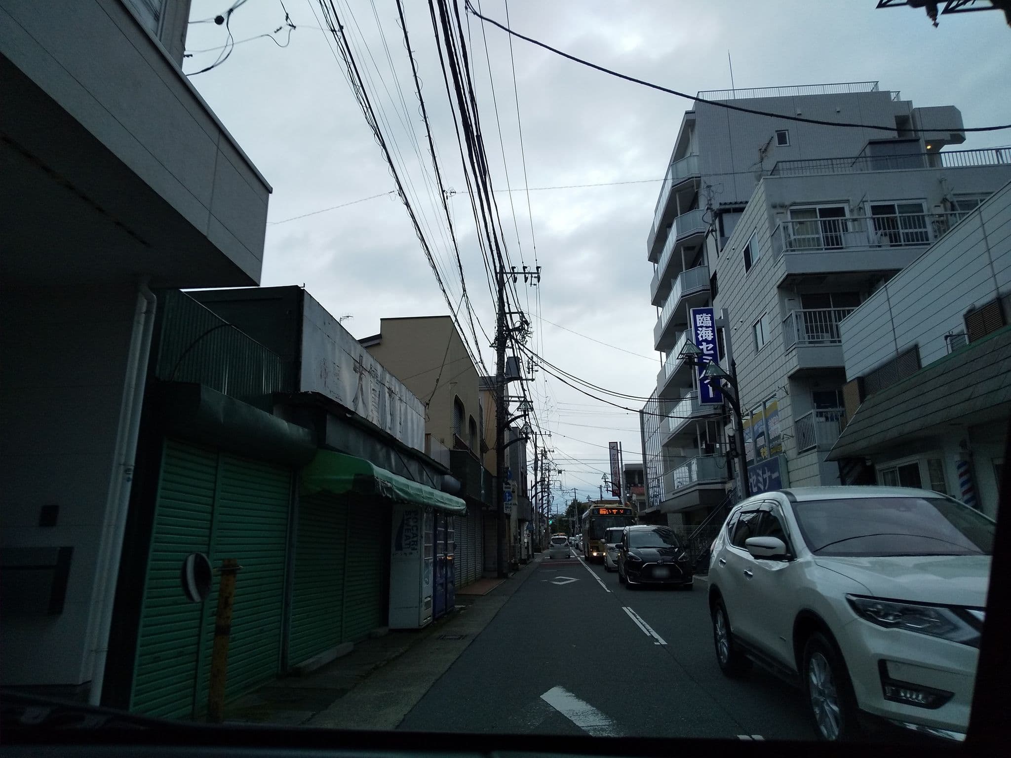 Street view near 大貫酒店, Ayase — © tomasu (CC BY-SA · Mapillary)
