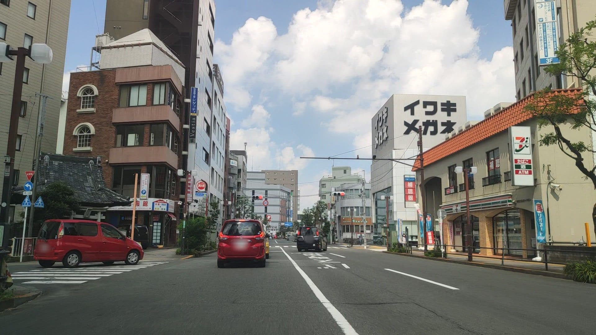 Street view near ホテルリブマックス町田駅前, Machida — © drivephotograph (CC BY-SA · Mapillary)