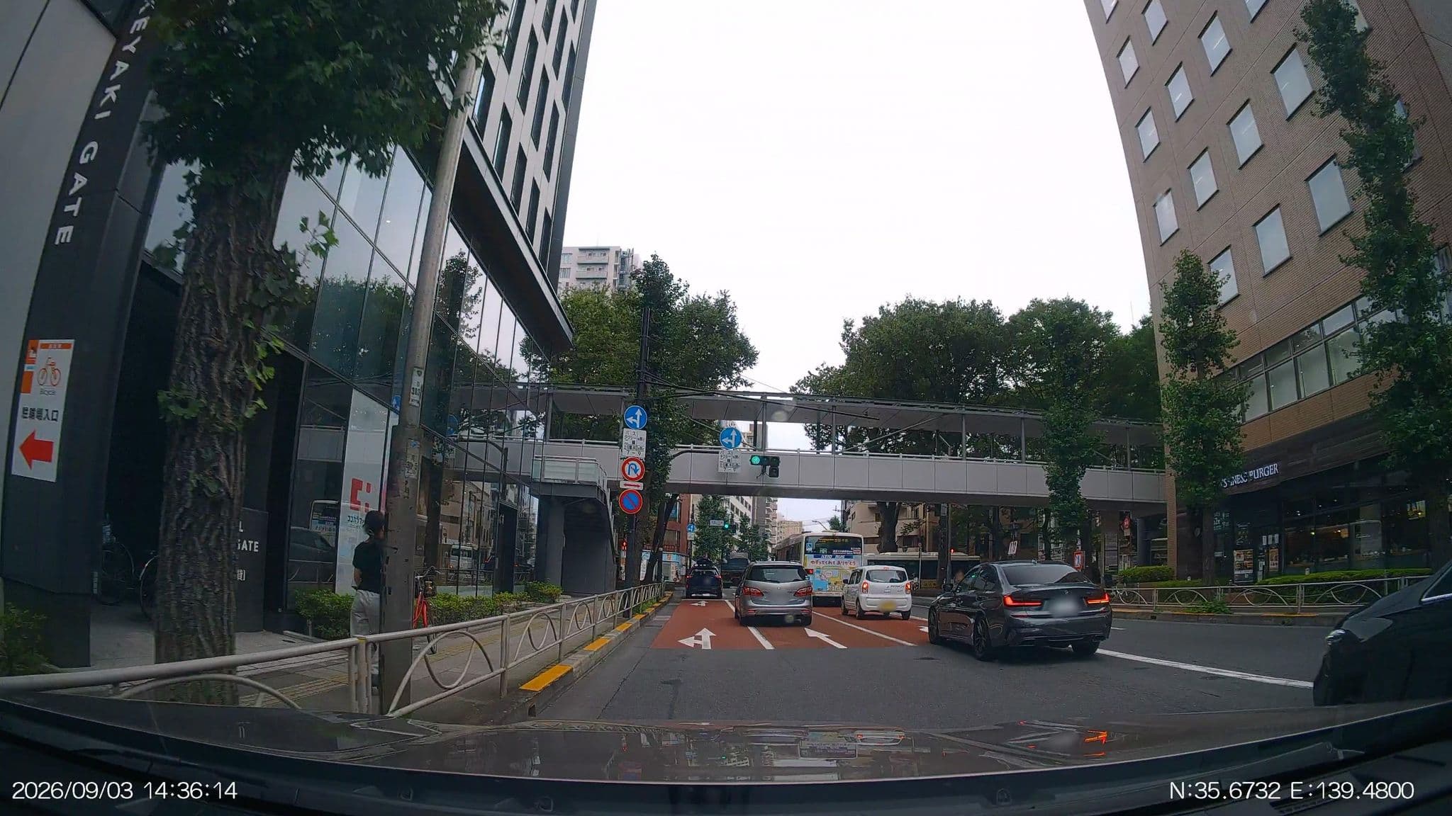 Street view near ホテルケヤキゲート東京府中, Fuchū — © aHS (CC BY-SA · Mapillary)