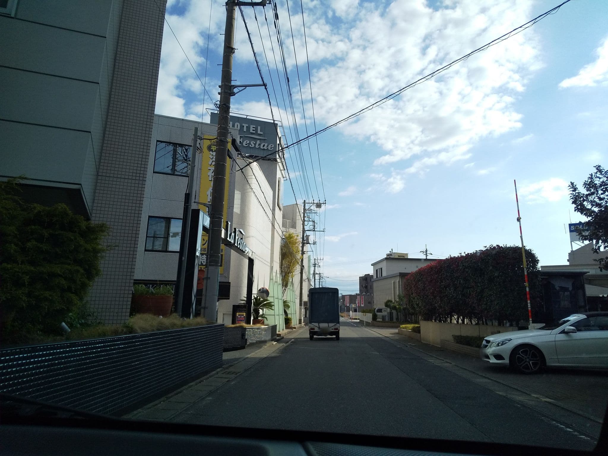 Street view near ウォーターホテルS, Kunitachi — © tomasu (CC BY-SA · Mapillary)