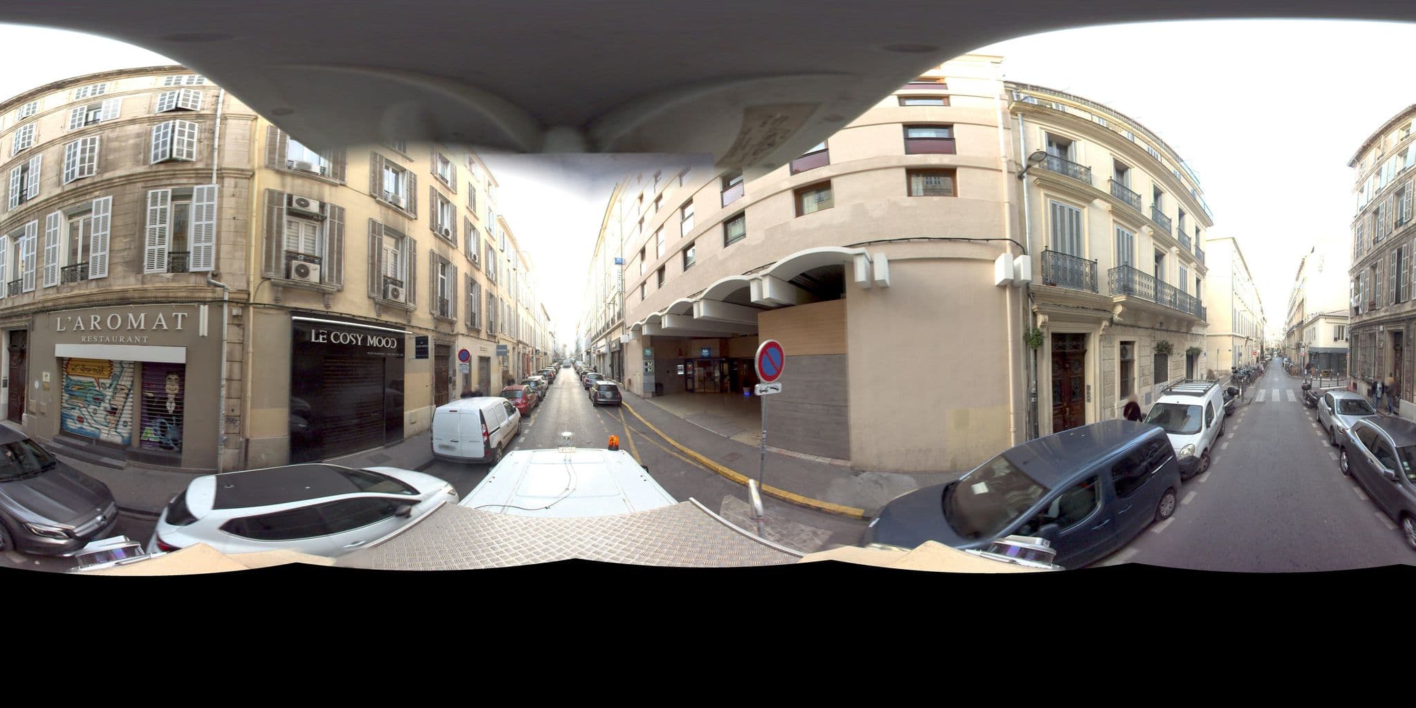 Street view near Etap Hotel, Opéra — © Suez (CC BY-SA · Mapillary)