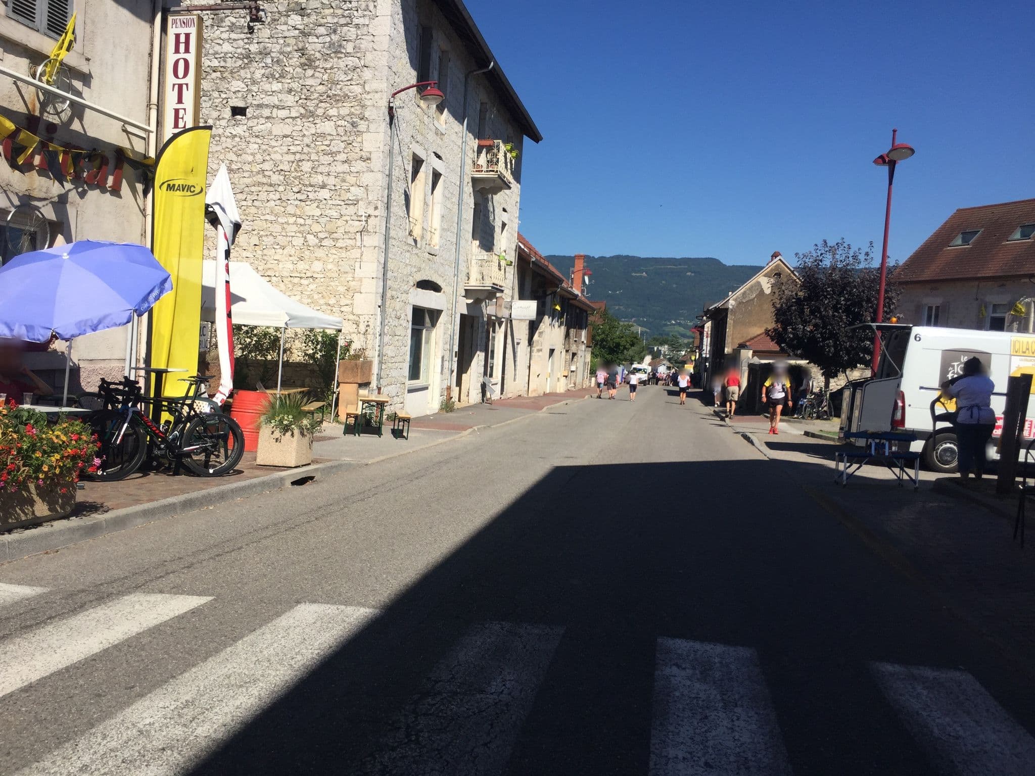 Street view near Le Cardinal, Culoz — © thepriben (CC BY-SA · Mapillary)