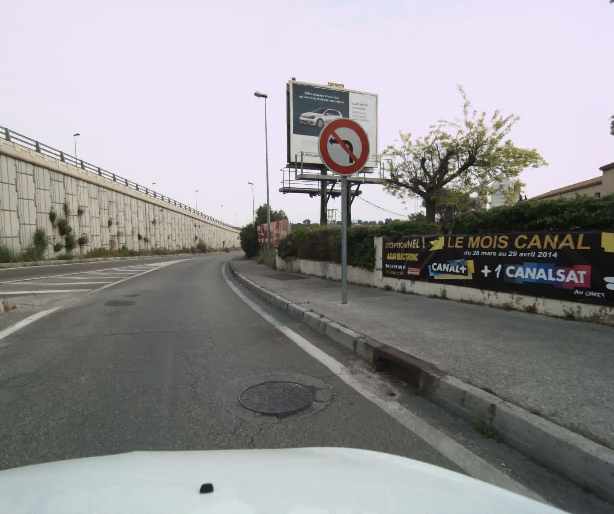 Street view near Val'Hotel, La Garde — © sogefi (CC BY-SA · Mapillary)