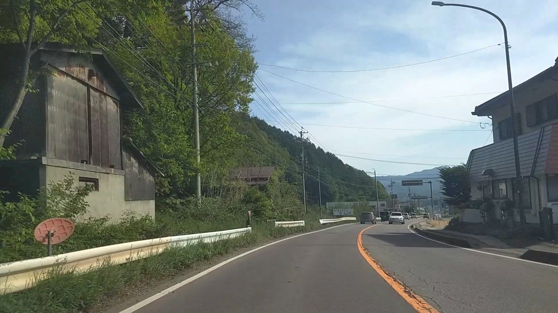 Street view near 泉屋酒店, Koumibara — © drivephotograph (CC BY-SA · Mapillary)