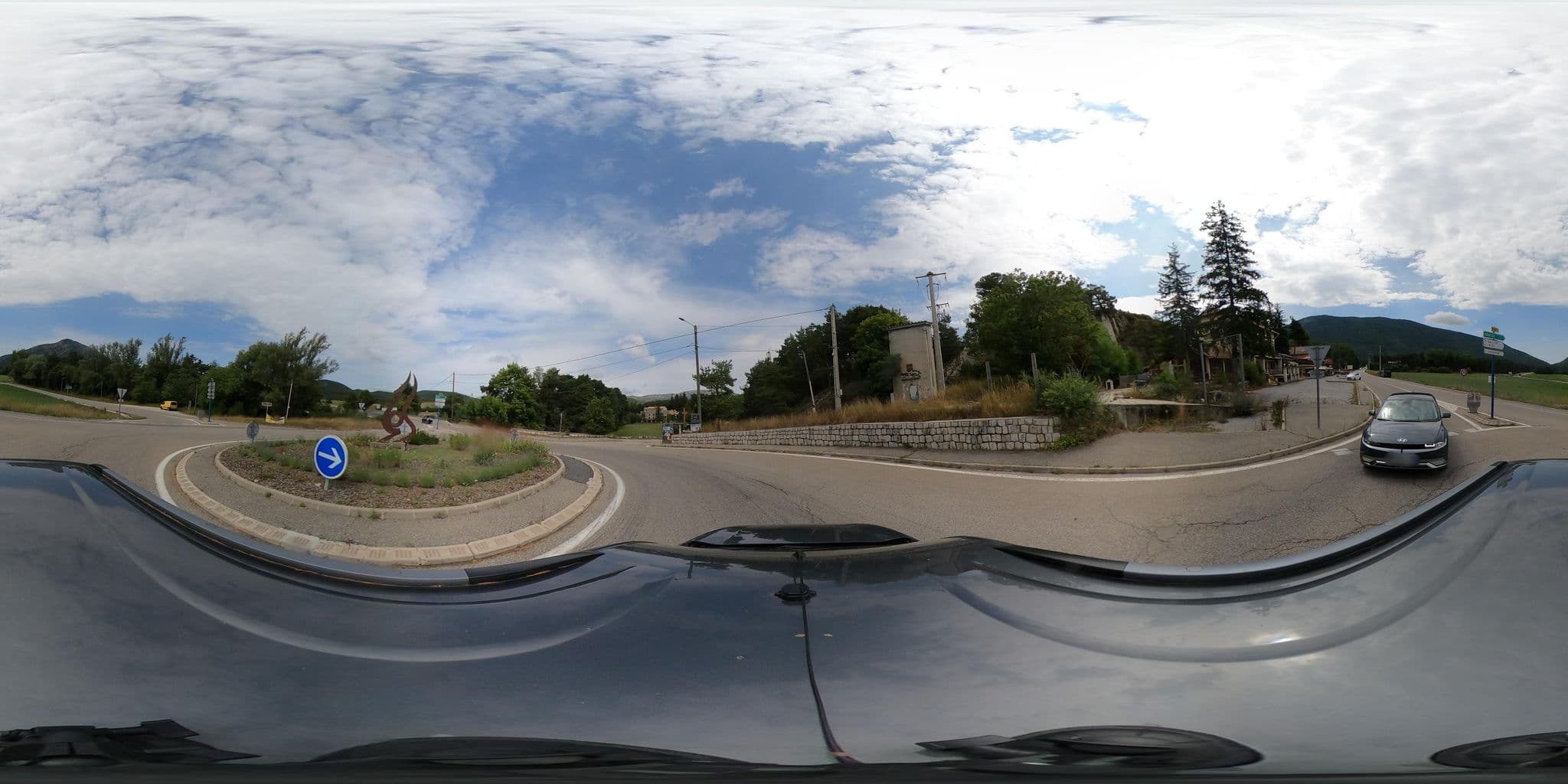 Street view near Relais de l'Artuby, Seillans — © eric_s (CC BY-SA · Mapillary)