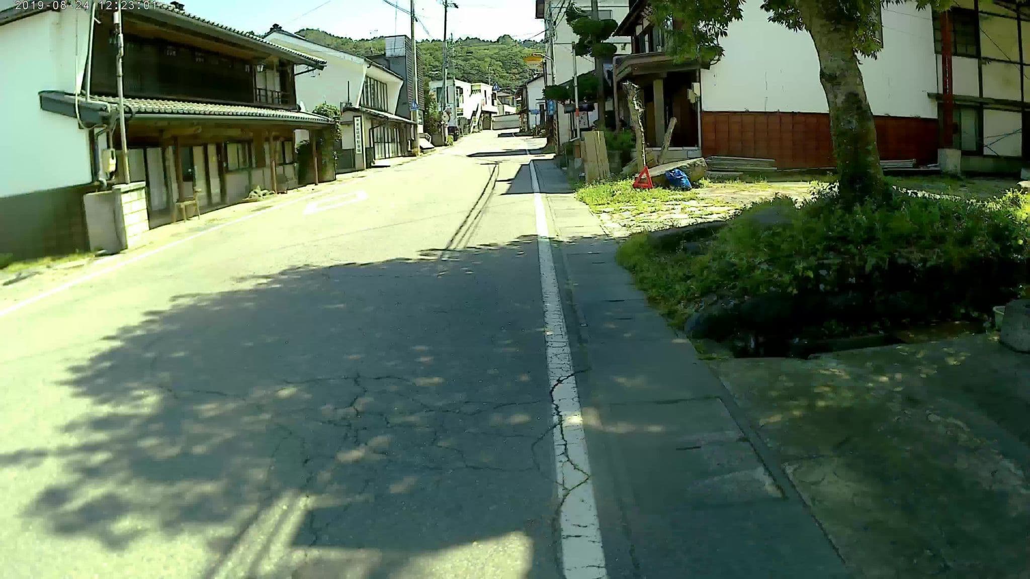 Street view near 御宿 山城屋, Ashida — © hayashi (CC BY-SA · Mapillary)