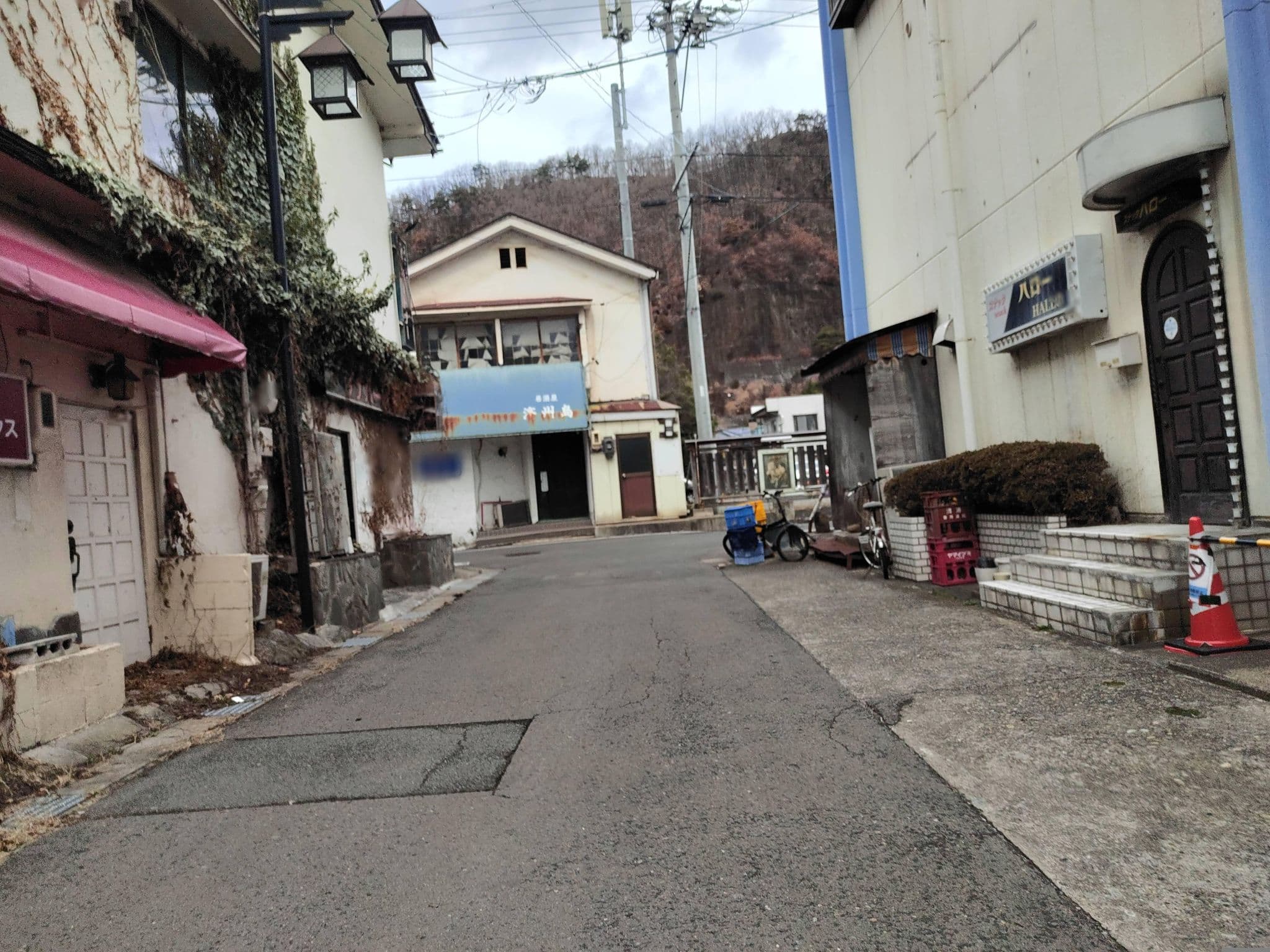 Street view near 湯元ホテル柏屋, Sakaki — © komoronokaze (CC BY-SA · Mapillary)