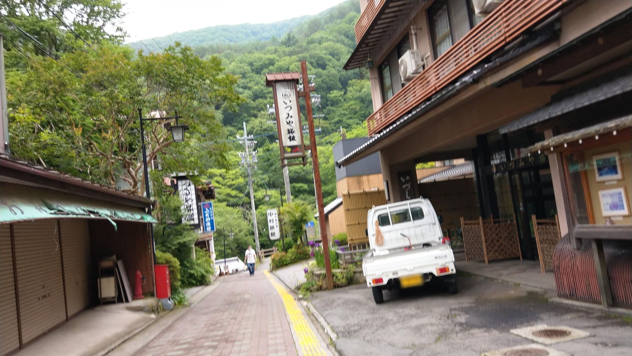 Street view near いづみや旅館, Aoki — © komoronokaze (CC BY-SA · Mapillary)