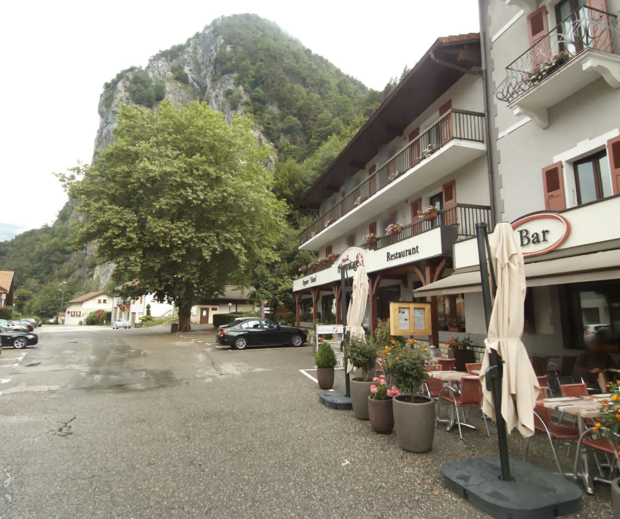 Street view near Hôtel de l'Hermitage, Thônes — © sogefi (CC BY-SA · Mapillary)