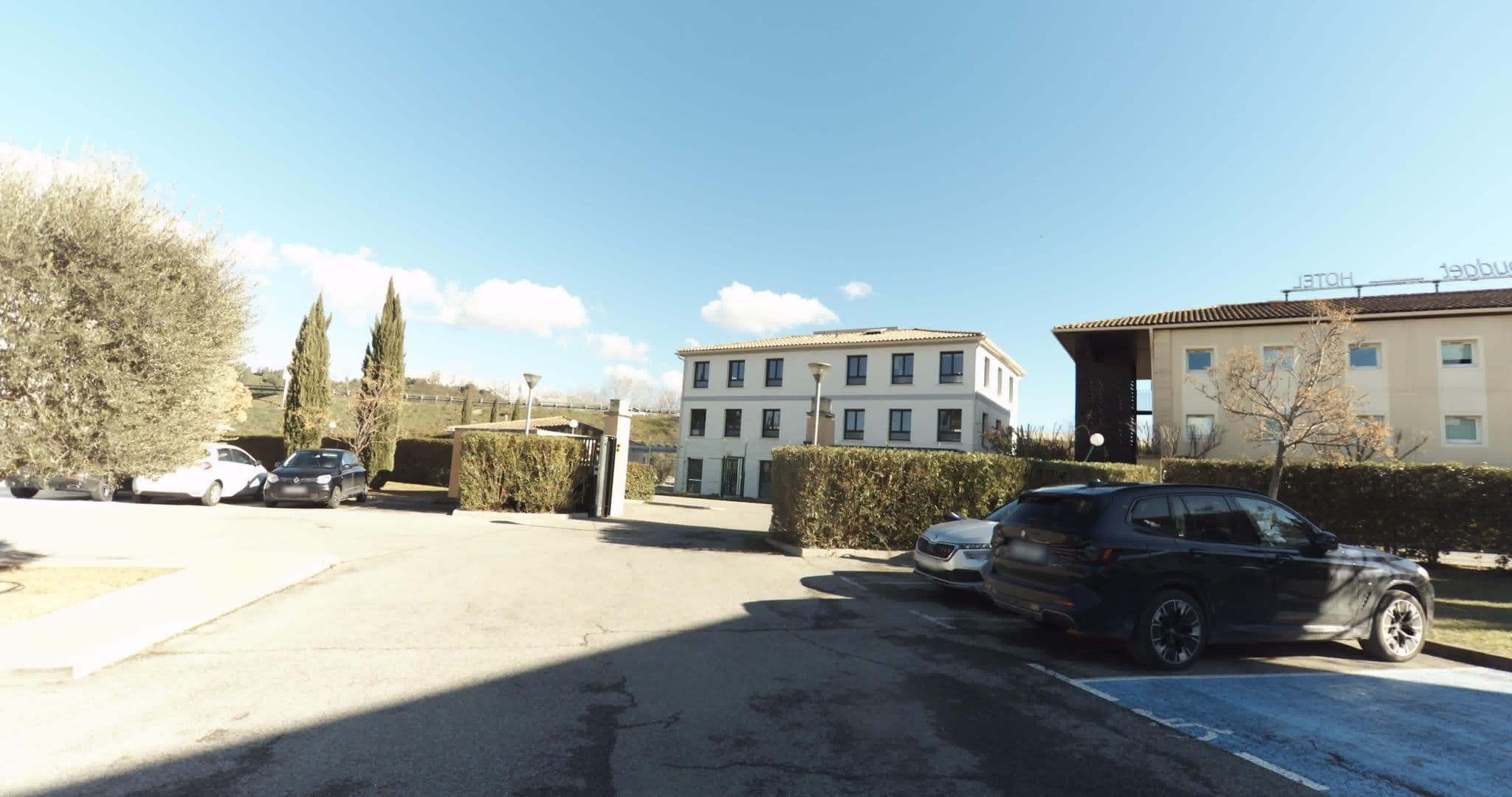 Street view near Ibis Budget Aix Le Canet, Meyreuil — © sogefi (CC BY-SA · Mapillary)