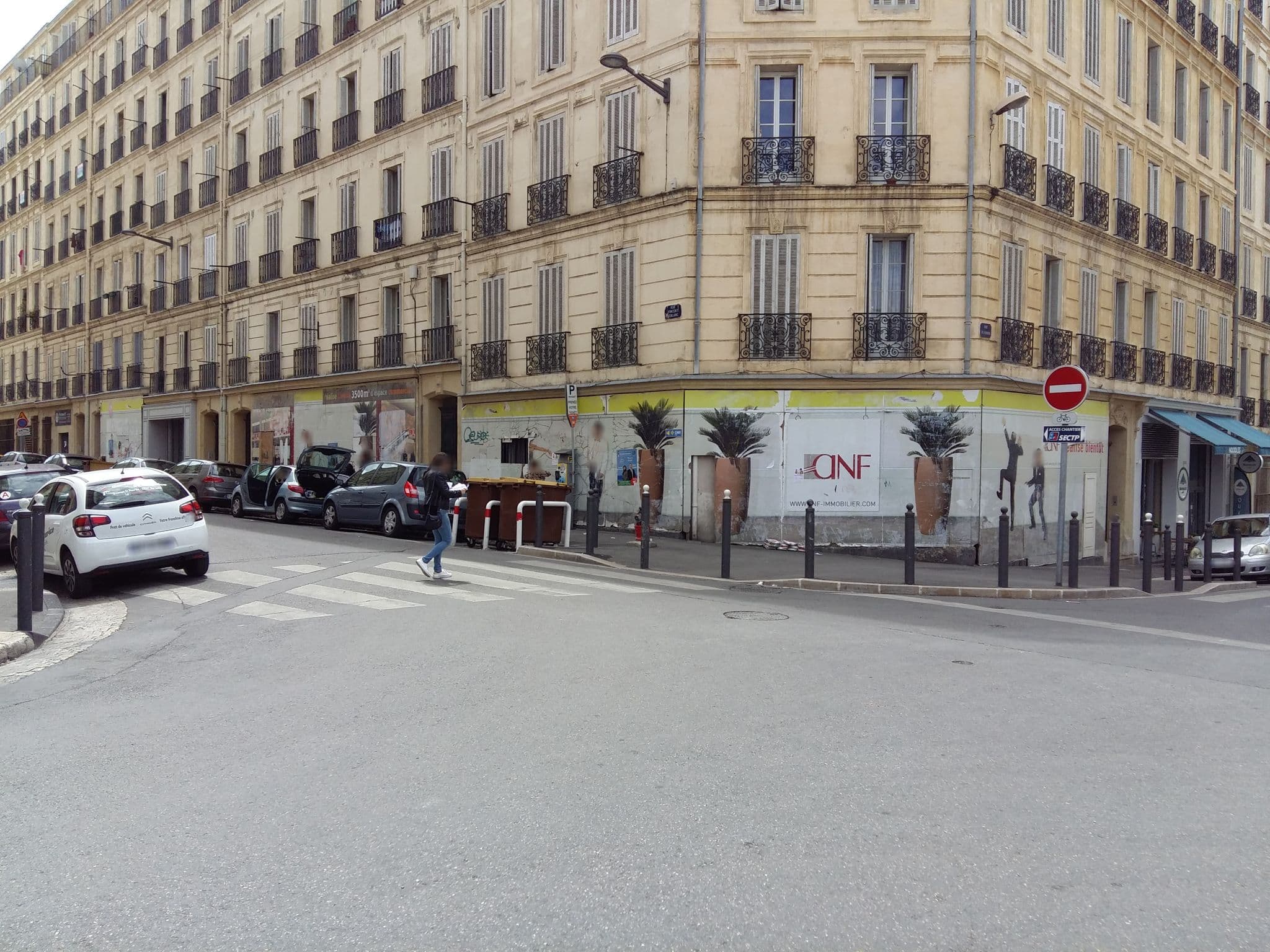 Street view near B&b Hôtel, La Joliette — © zimmy (CC BY-SA · Mapillary)