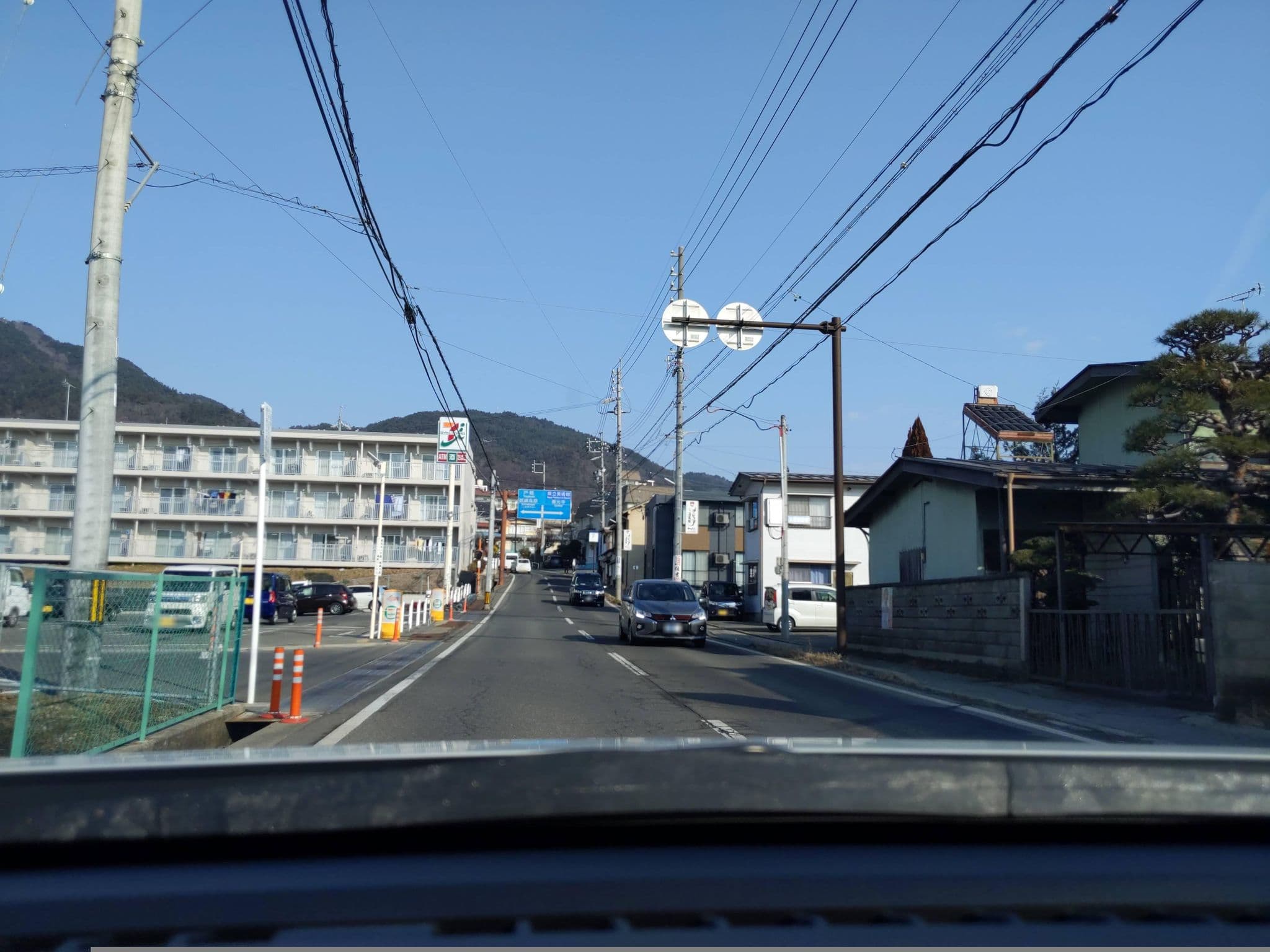 Street view near 花咲町 清水屋旅館, Nagano — © komoronokaze (CC BY-SA · Mapillary)