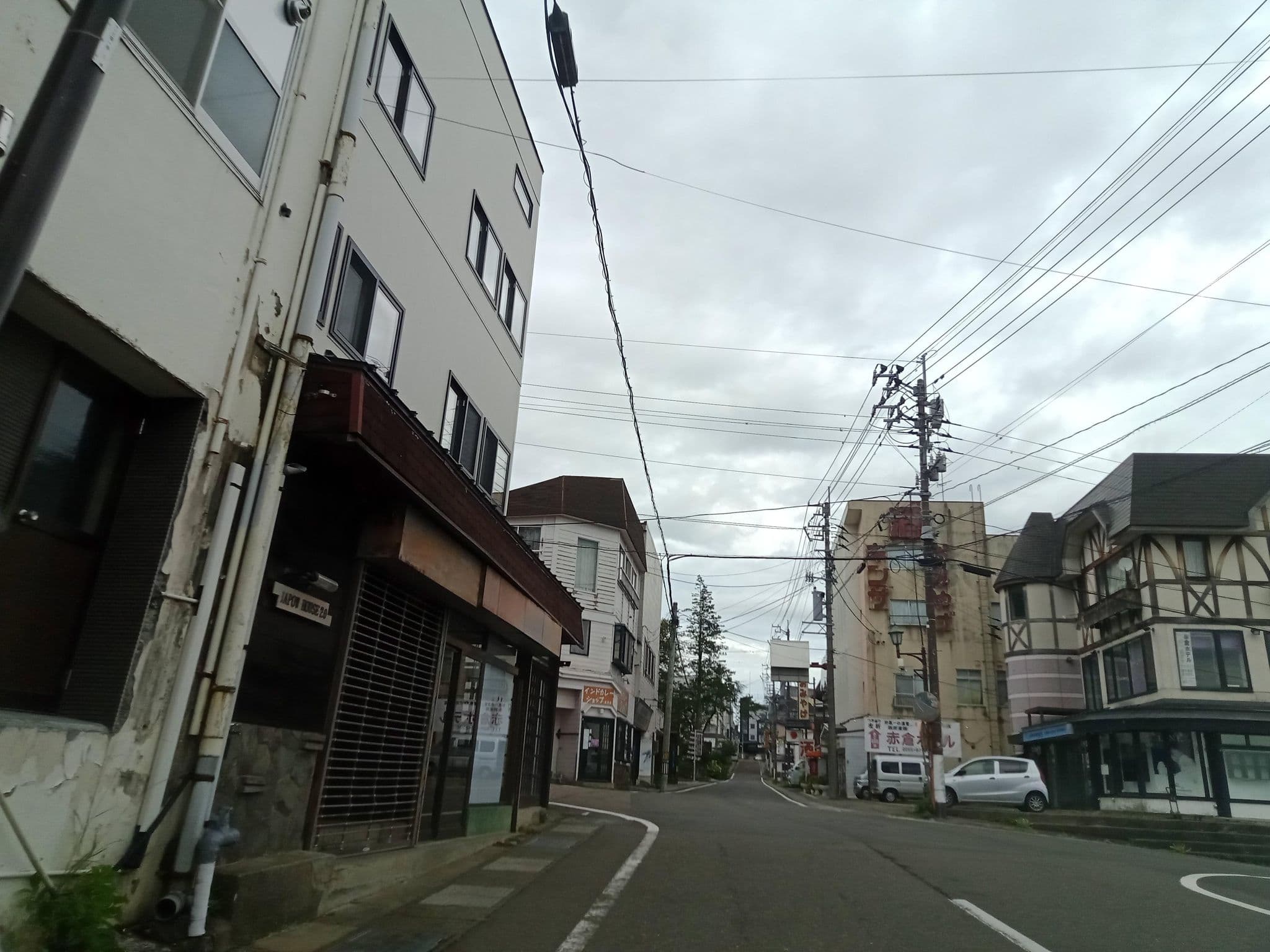 Street view near 赤倉温泉 割烹旅館双葉, Kashiwabara — © 22tk1984 (CC BY-SA · Mapillary)