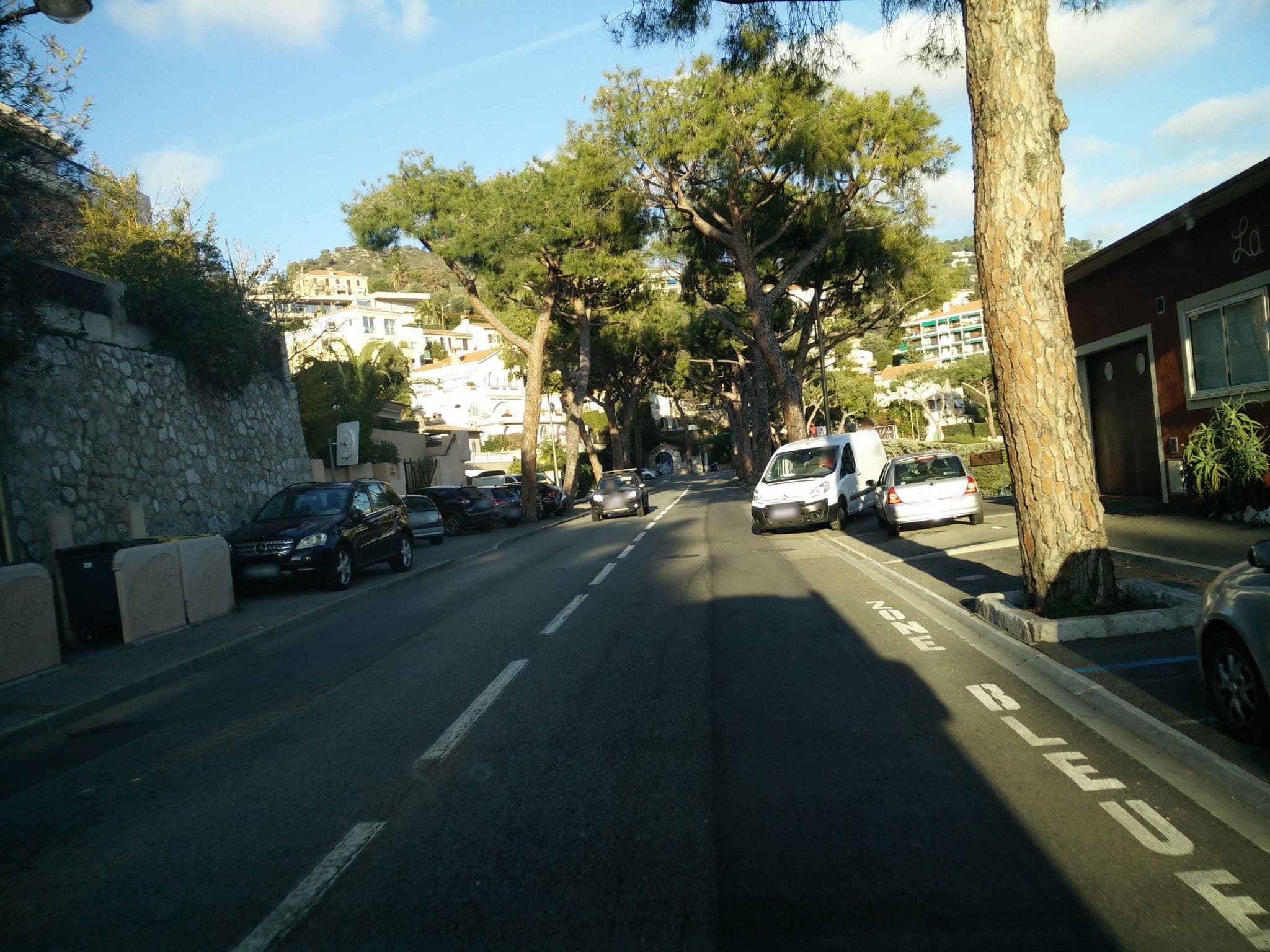 Street view near La Fiancée du Pirate, Mont-Alban — © joostjakob (CC BY-SA · Mapillary)