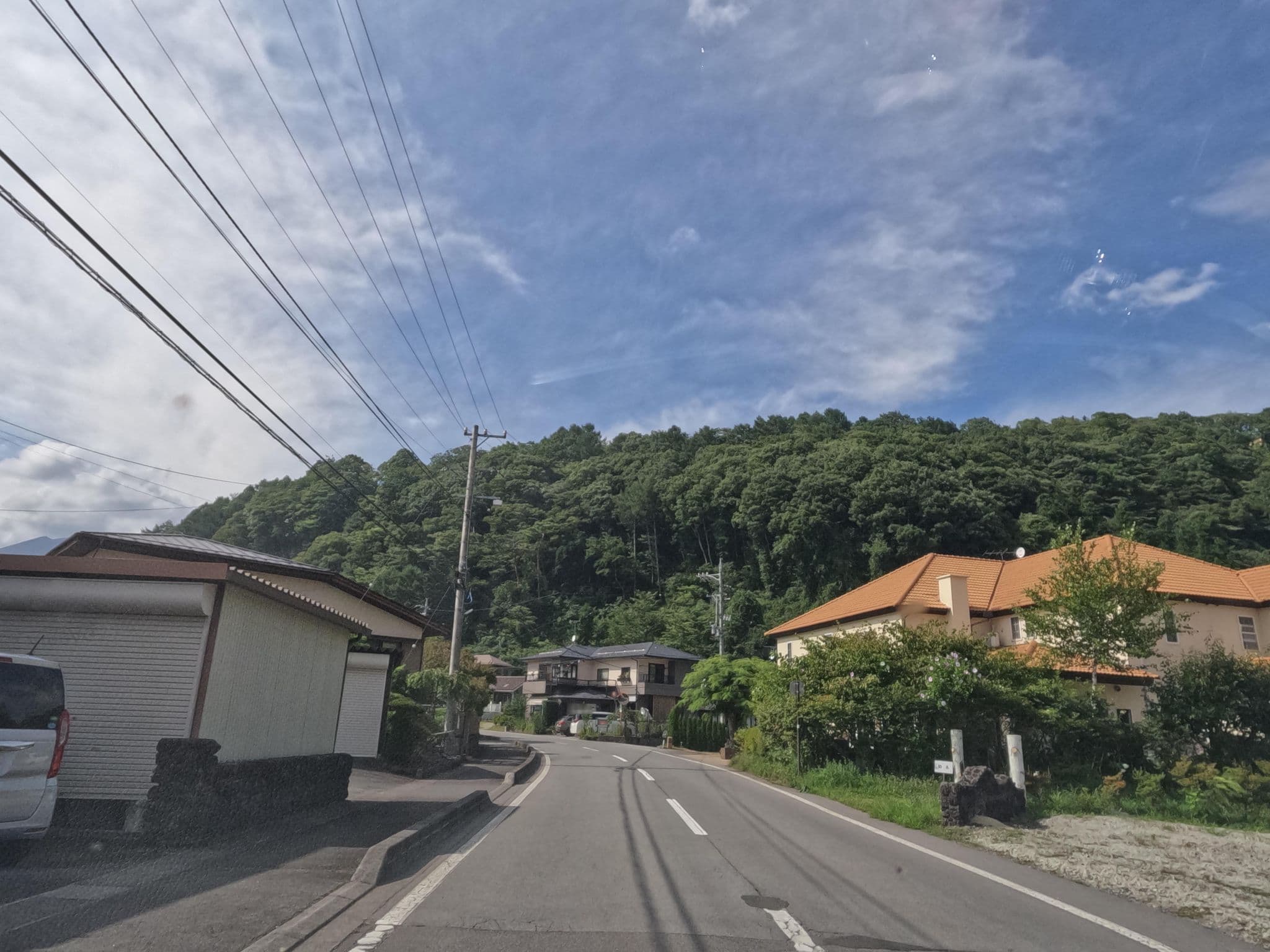 Street view near ウィングス, Karuizawa — © rsnaru (CC BY-SA · Mapillary)