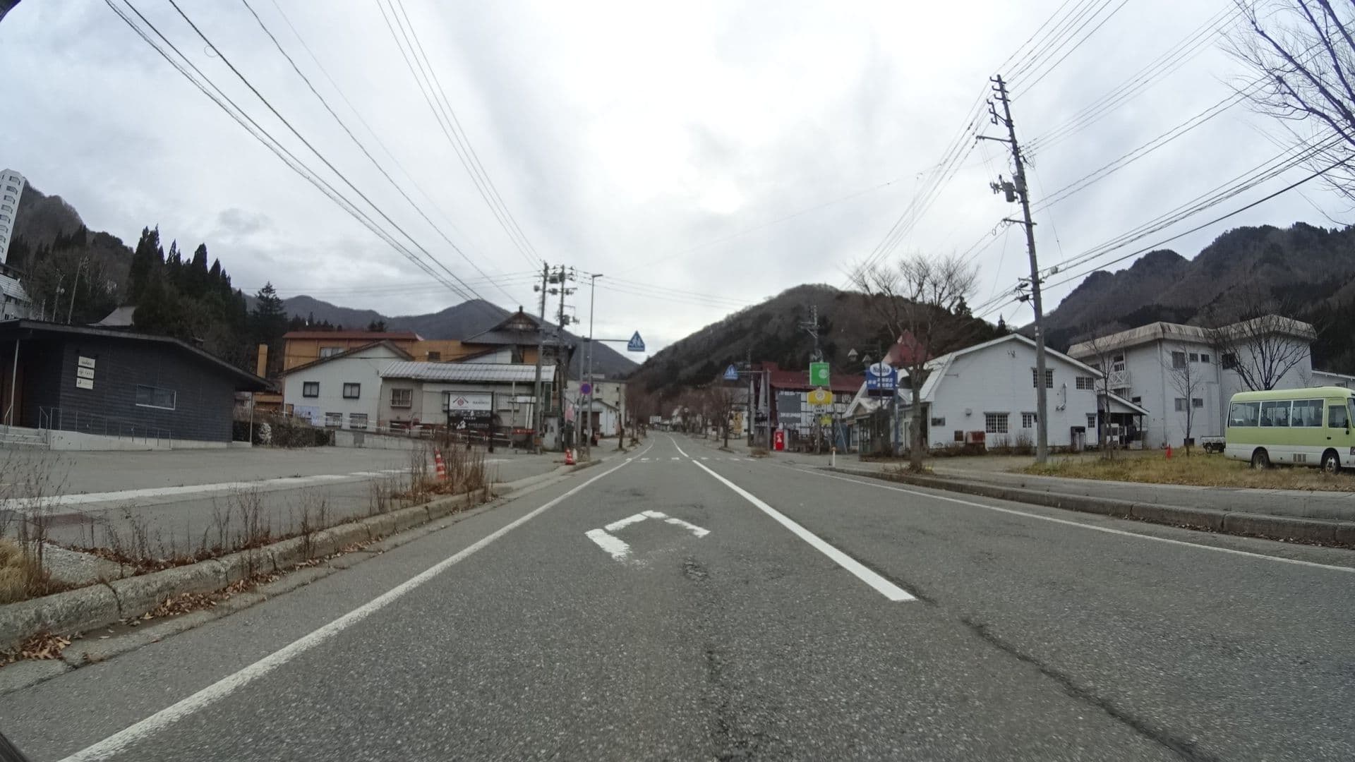 Street view near ますや, Minakami — © yasunari (CC BY-SA · Mapillary)