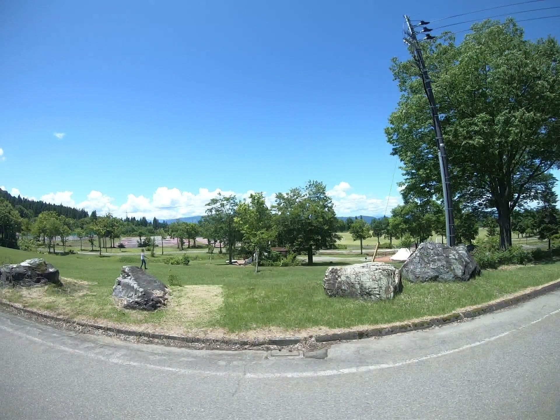 Street view near ニュー・グリーンピア津南, Ōwarino — © ribbon (CC BY-SA · Mapillary)