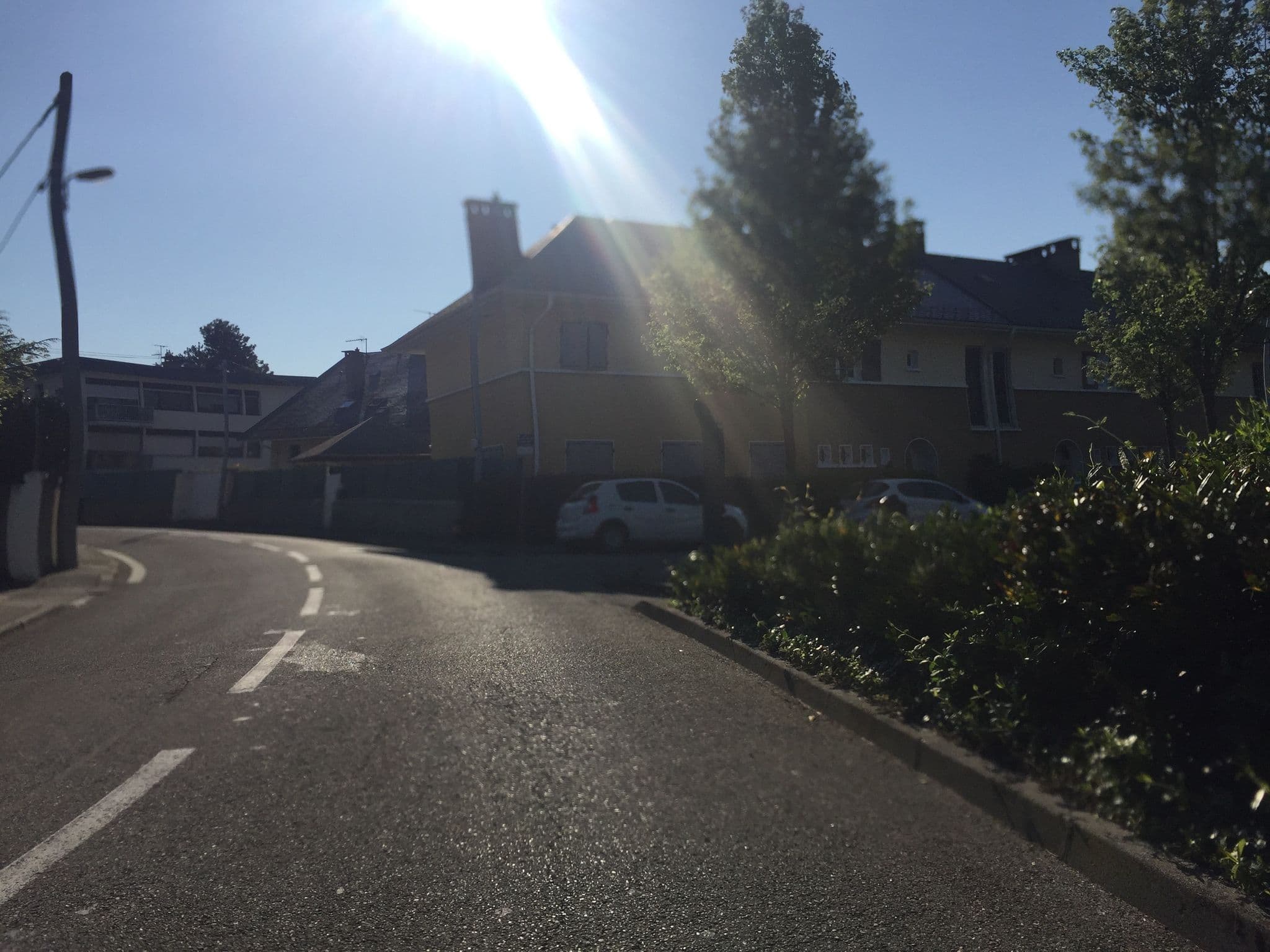 Street view near Prunier-Bourgeois Fernande, Chambéry — © pgiraud (CC BY-SA · Mapillary)