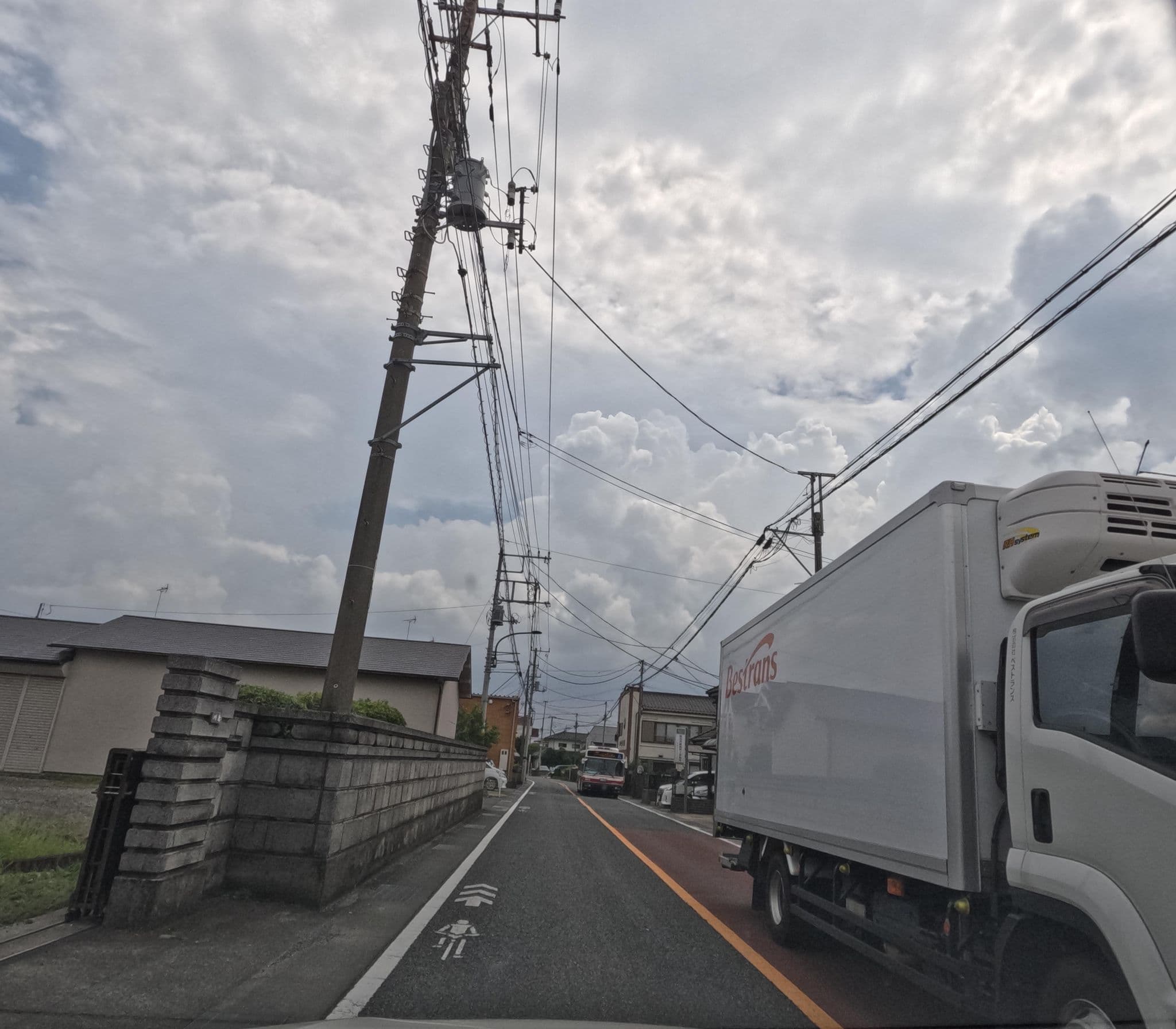 Street view near ビジネスホテルスズキヤ, Hakonegasaki — © rsnaru (CC BY-SA · Mapillary)