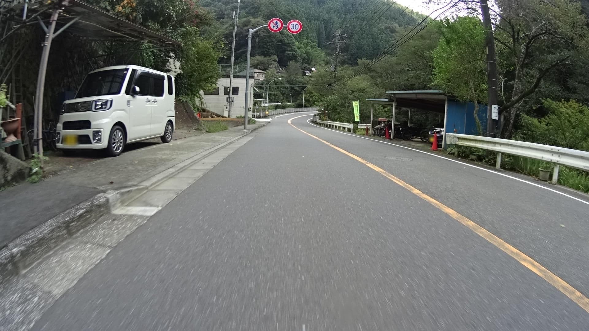 Street view near ひのはらユースホステル, Sasadaira — © tmogi21a (CC BY-SA · Mapillary)