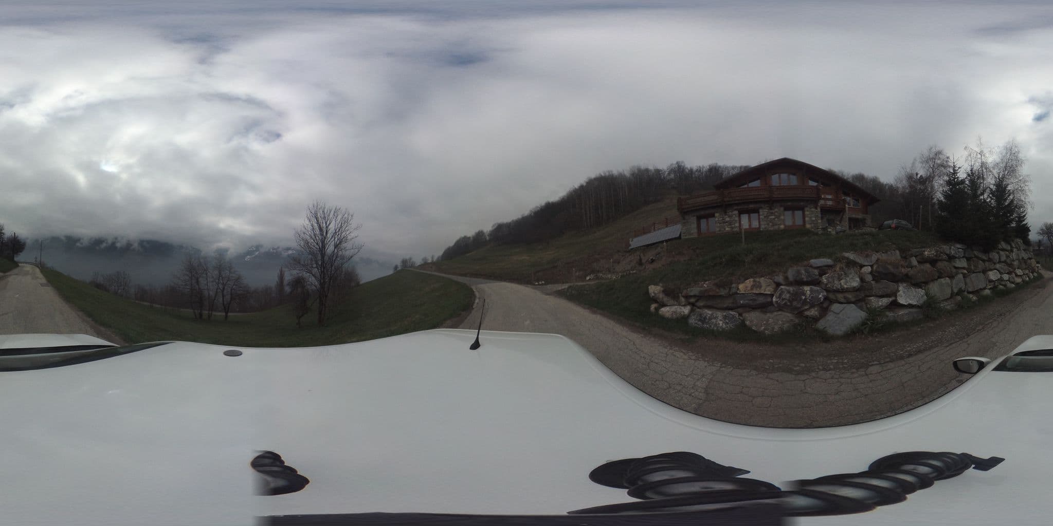 Street view near Chalet Djan è Glyâmo, Bourg-Saint-Maurice — © arteragence (CC BY-SA · Mapillary)