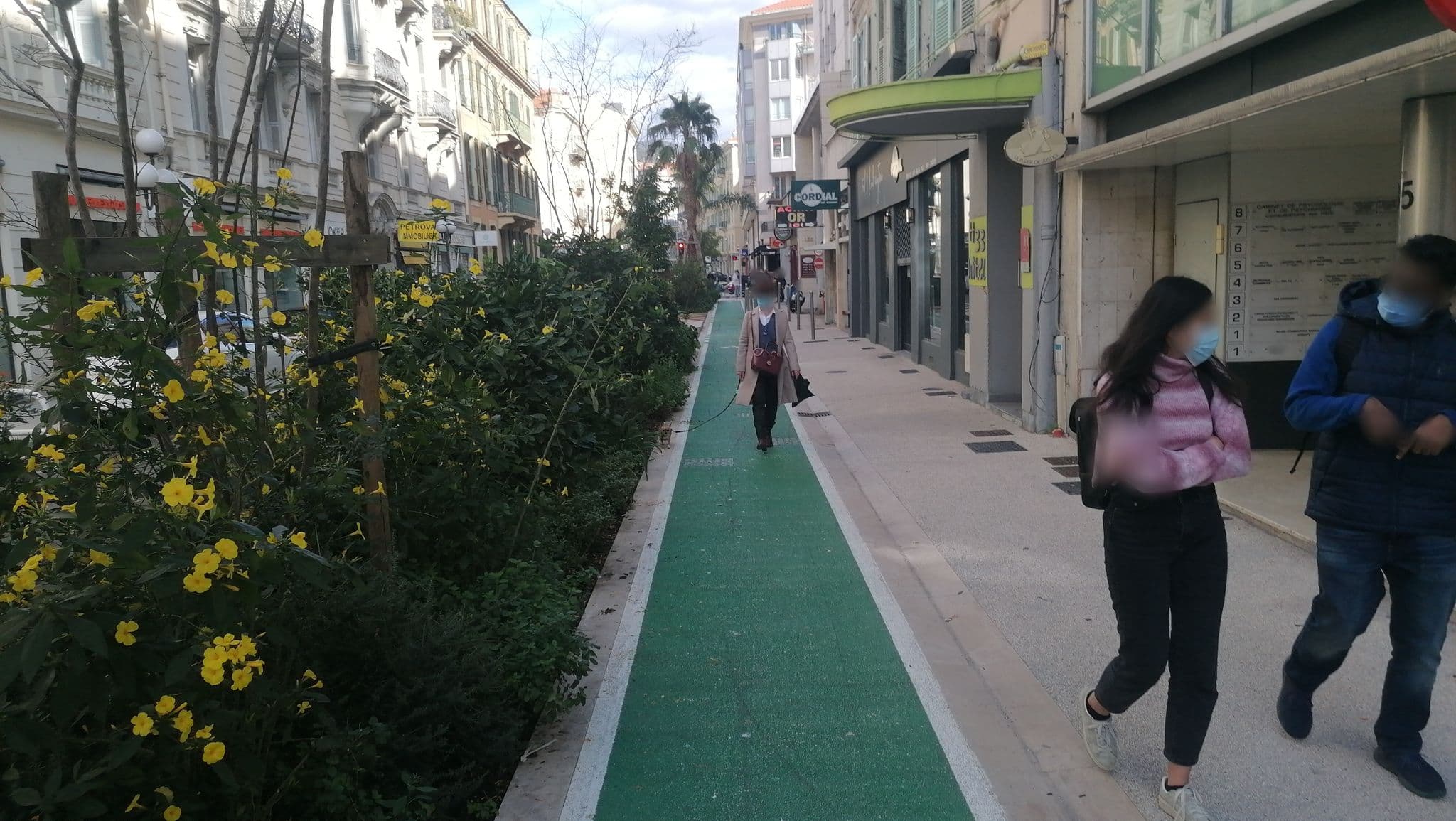Street view near H33 Hôtel, Jean-Médecin — © bayebass513 (CC BY-SA · Mapillary)