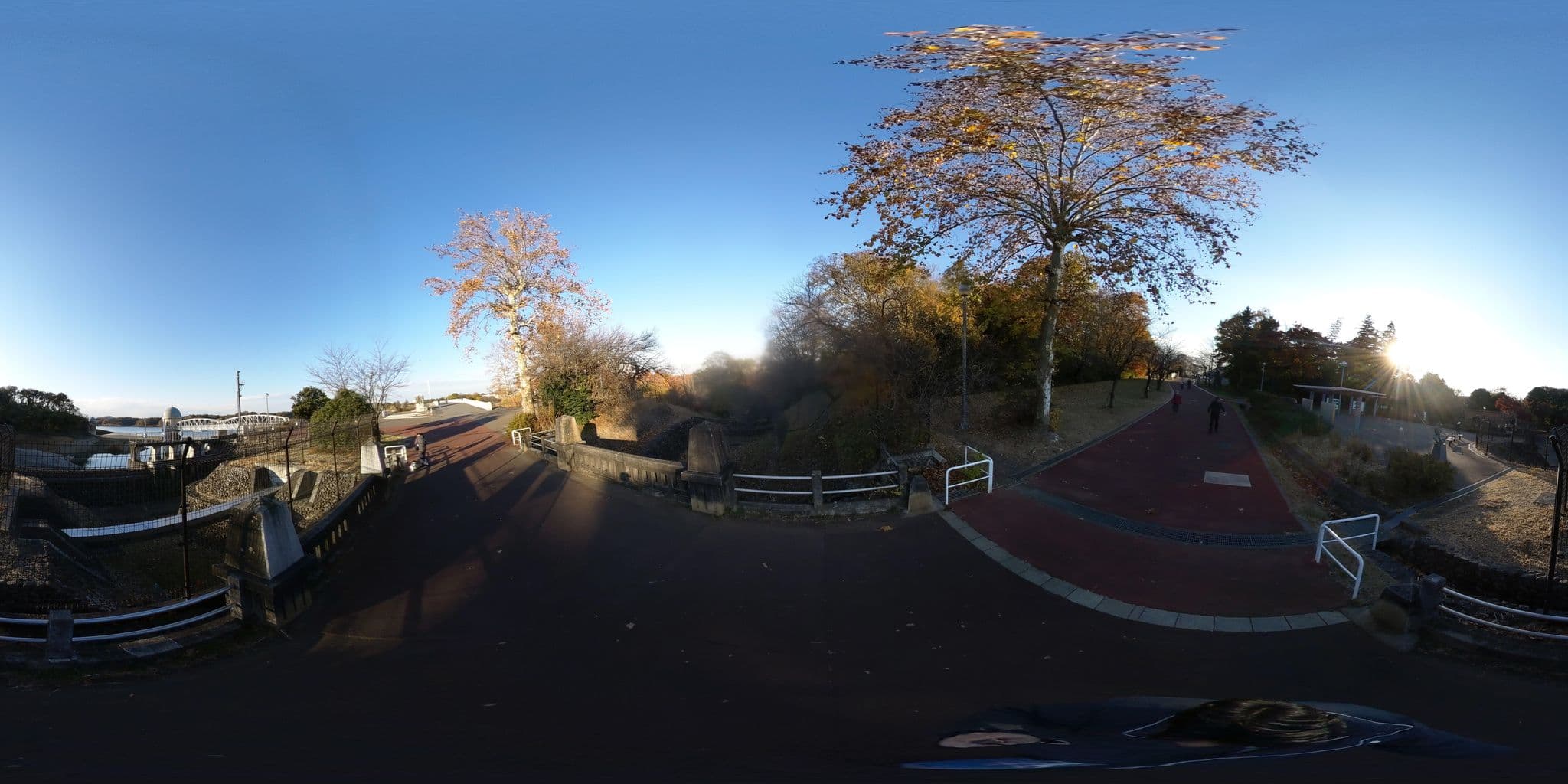 Street view near Hilton, Higashiyamato — © massyucream (CC BY-SA · Mapillary)