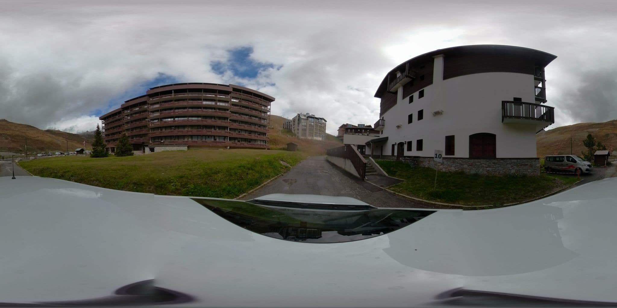 Street view near Maeva Inter Résidences, Tignes — © serfim_cit_y (CC BY-SA · Mapillary)