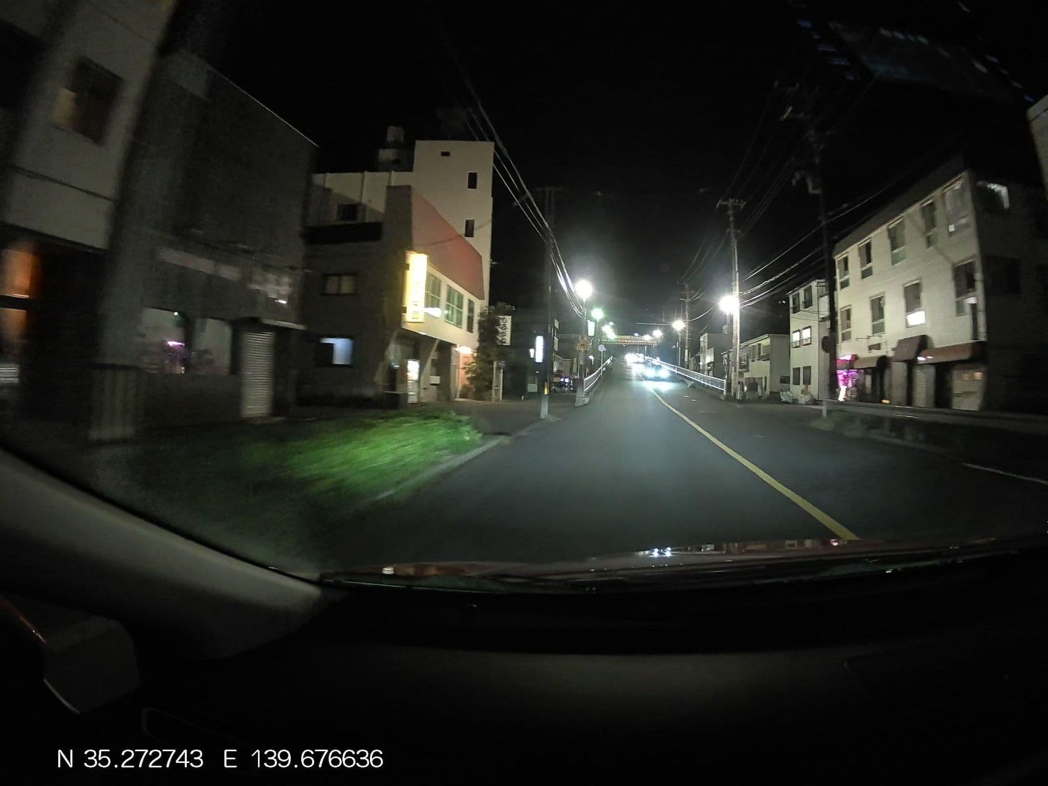 Street view near しろがね旅館, Yokosuka — © mitz (CC BY-SA · Mapillary)