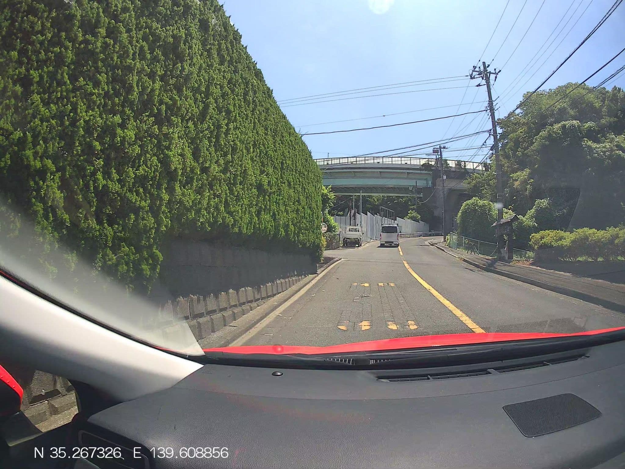 Street view near ホテルホワイトハウスハヤマ, Hayama — © mitz (CC BY-SA · Mapillary)