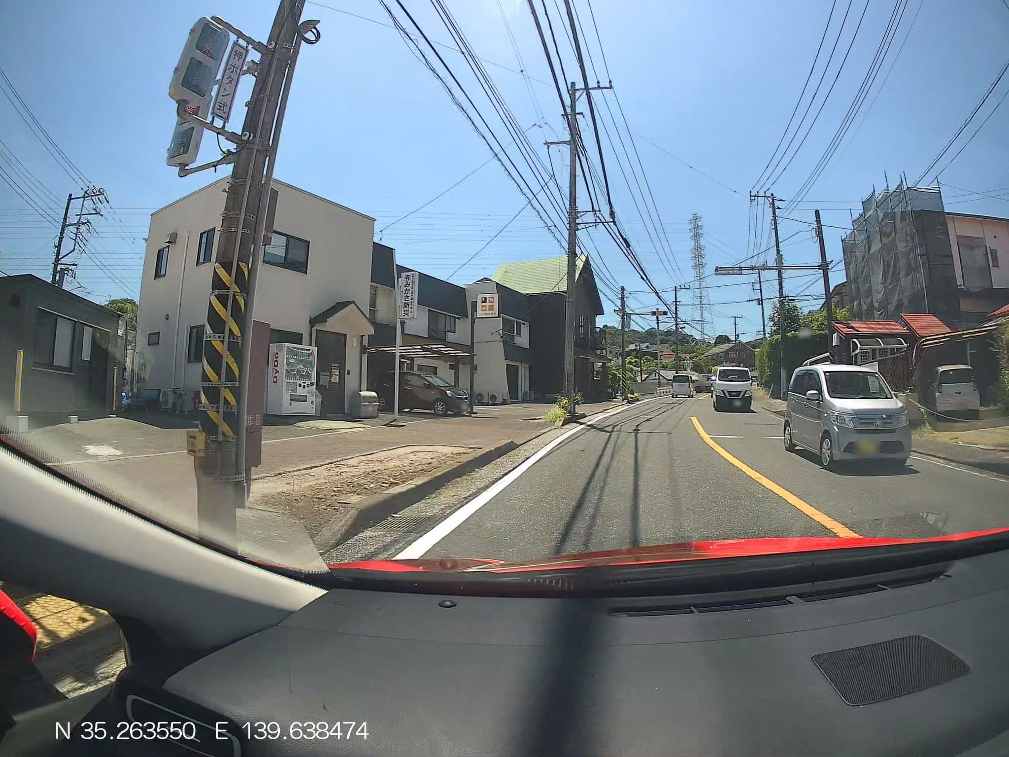 Street view near ごっこ, Yokosuka — © mitz (CC BY-SA · Mapillary)