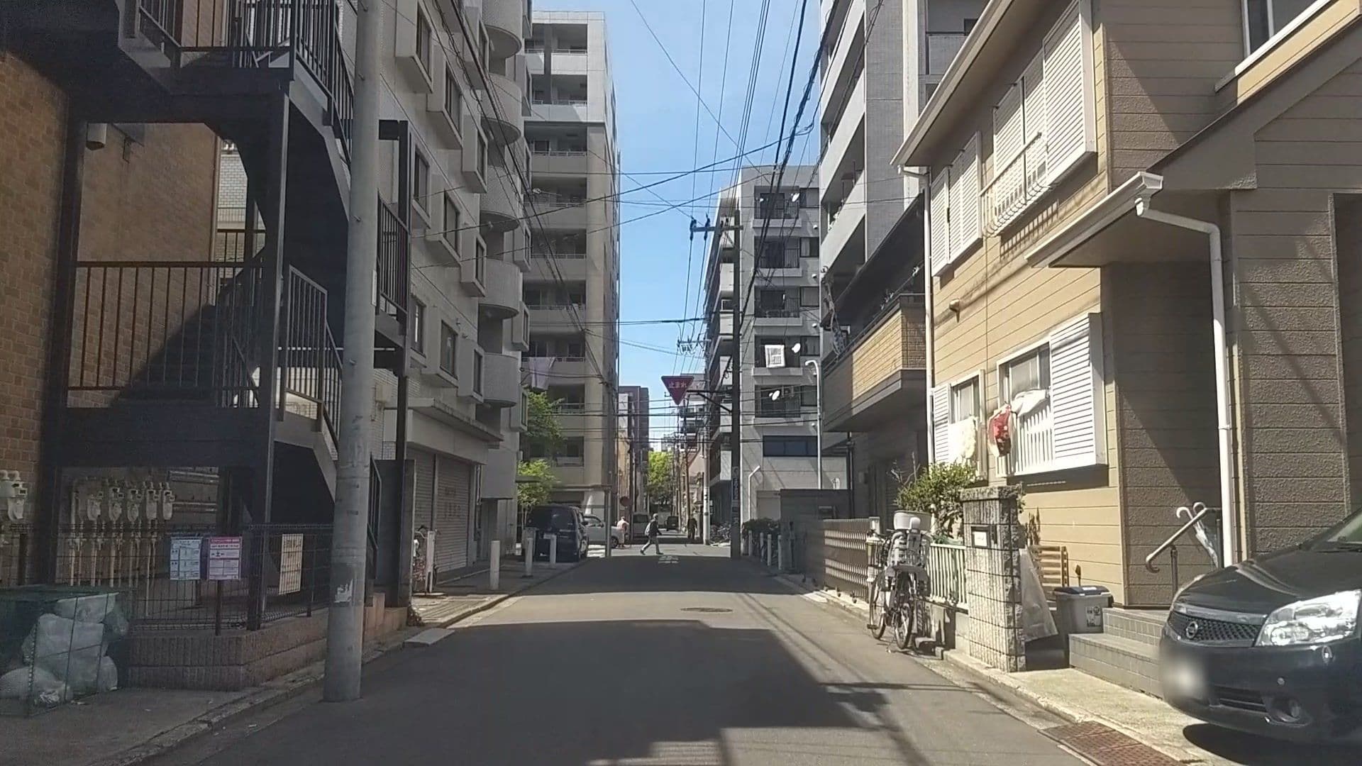 Street view near 東横イン Jr. 横浜伊勢佐木長者町, Enokichō — © drivephotograph (CC BY-SA · Mapillary)