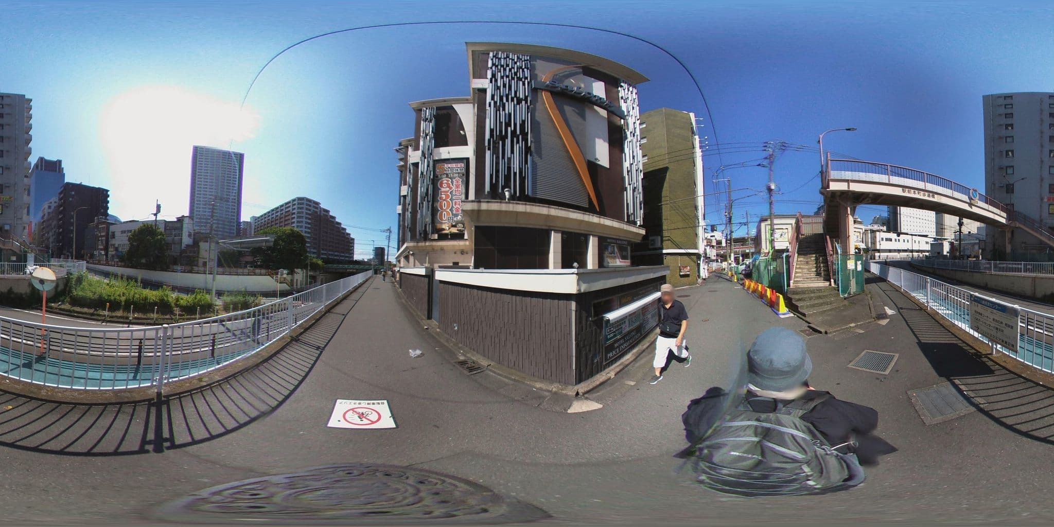 Street view near Hotel Salone, Kawasaki — © mura (CC BY-SA · Mapillary)