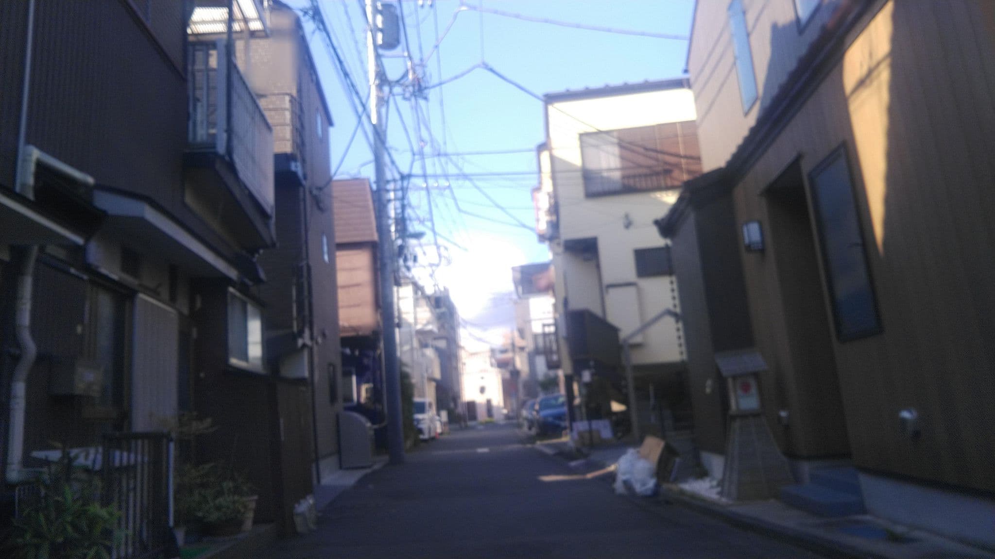 Street view near Ikidane Cozy Hotel, Haneda — © kojiroucircle (CC BY-SA · Mapillary)