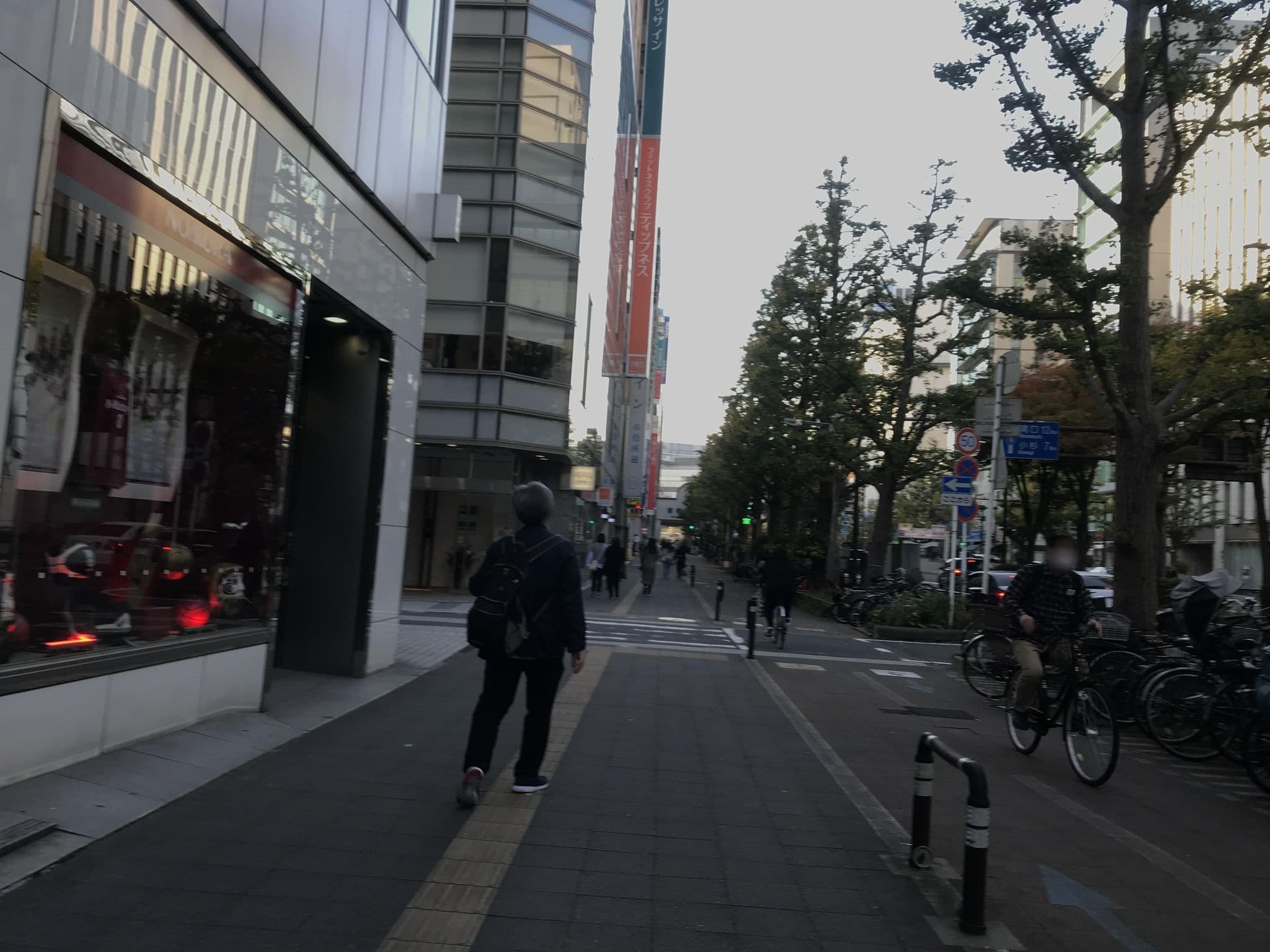 Street view near ホテルサンルート川崎, Kawasaki — © musashino5 (CC BY-SA · Mapillary)