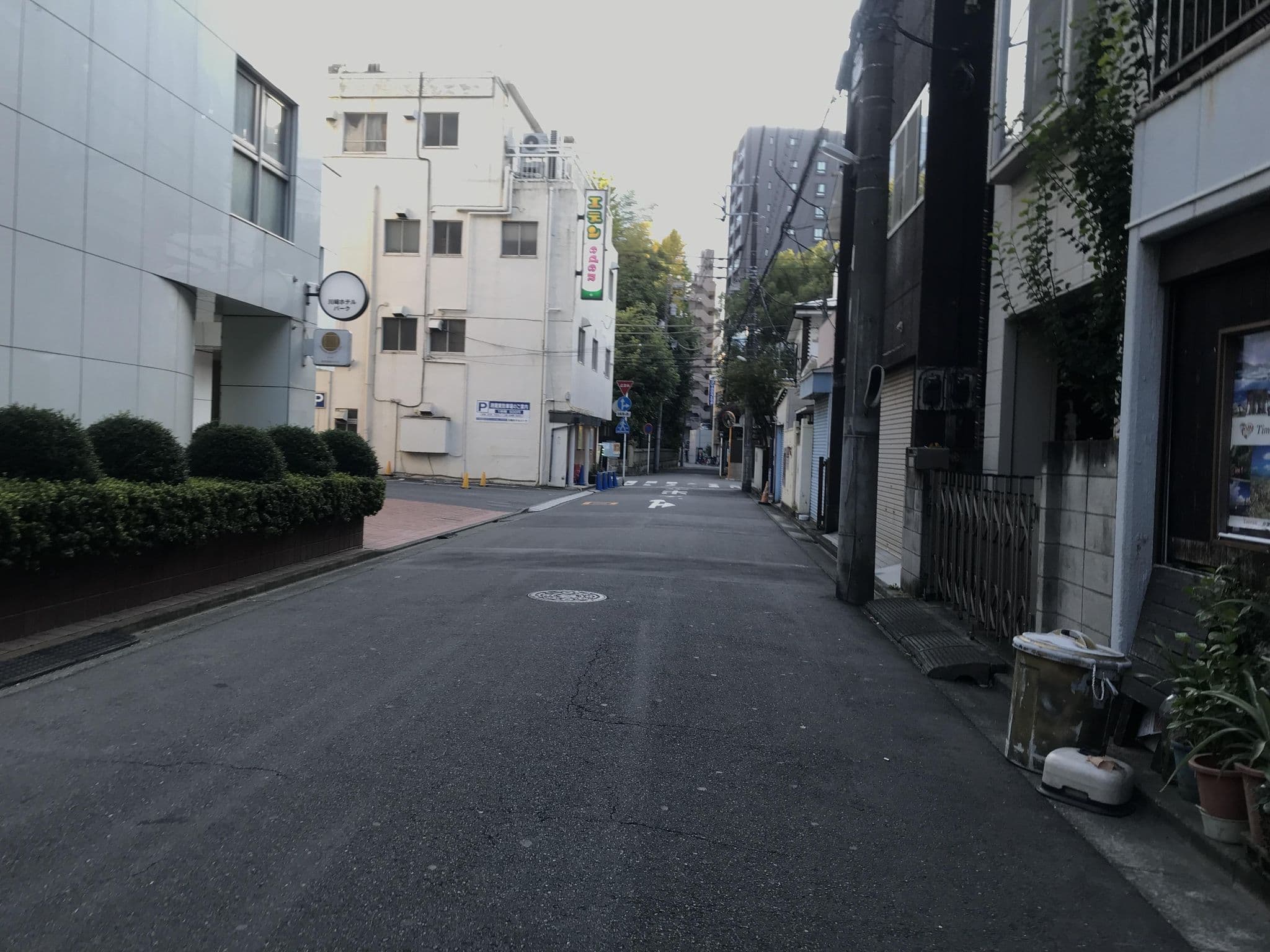 Street view near 川崎ホテルパーク, Kawasaki — © musashino5 (CC BY-SA · Mapillary)