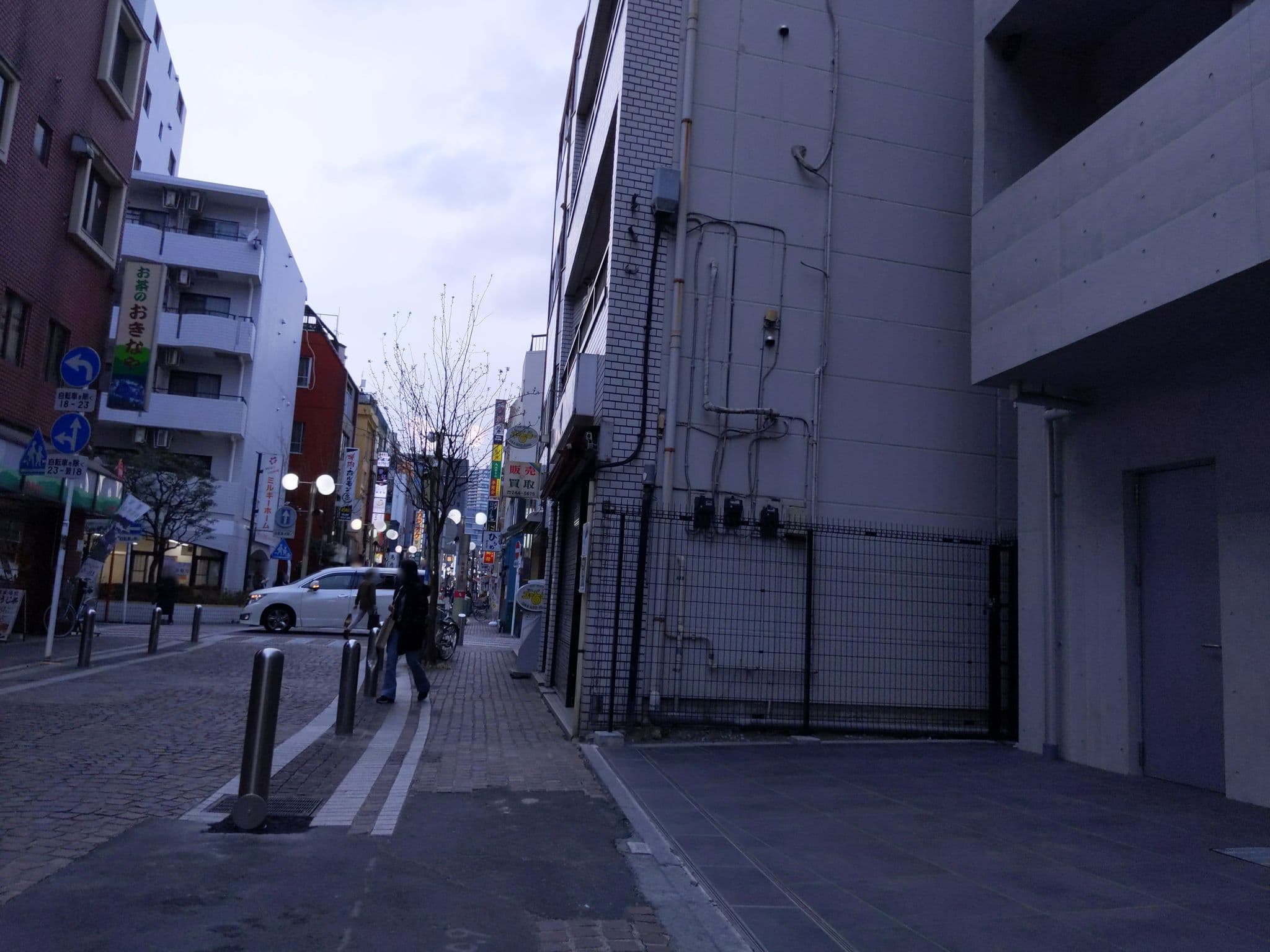 Street view near SDE, Kawasaki — © gwalker7 (CC BY-SA · Mapillary)