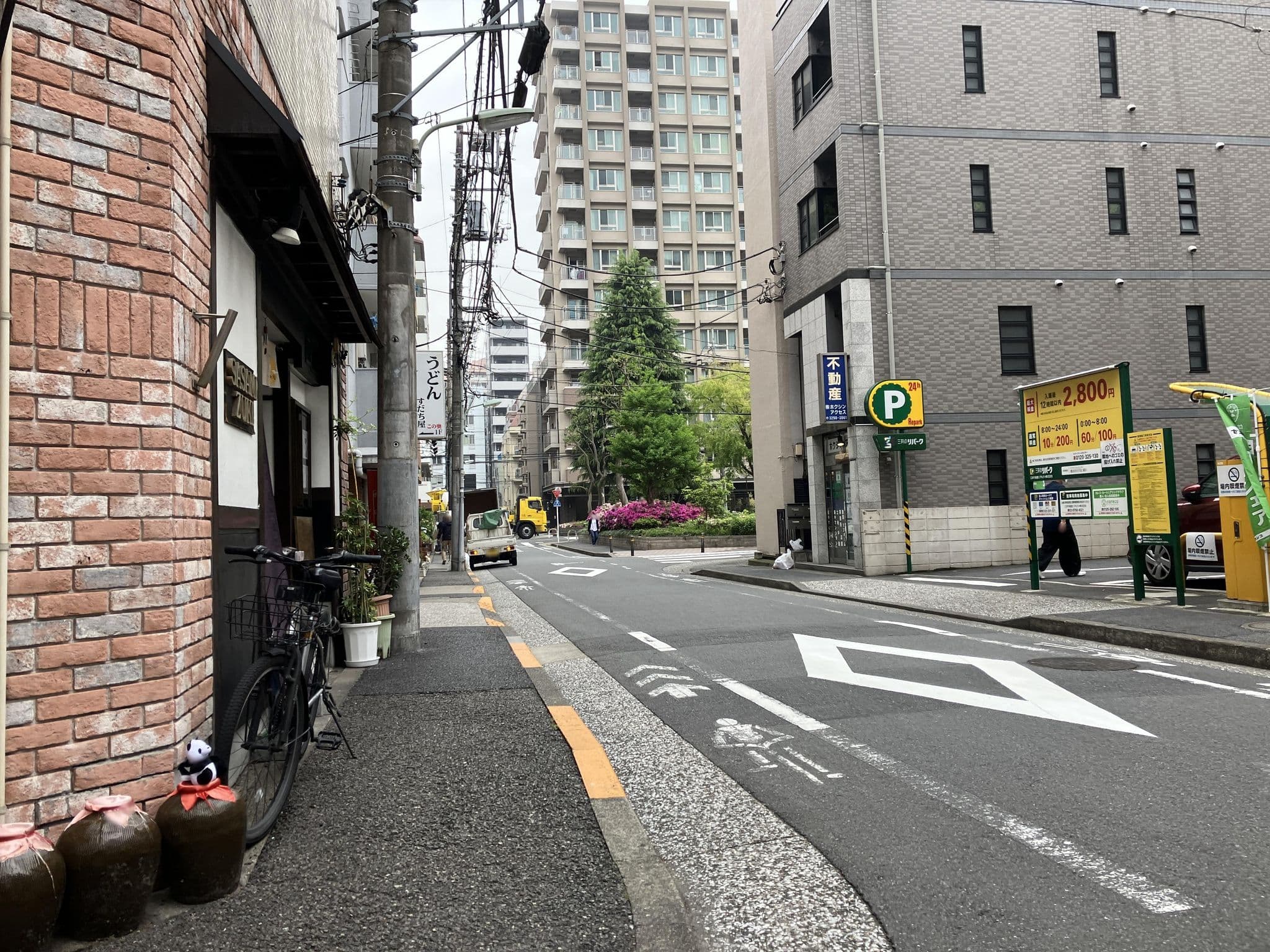 Street view near アオイちゃんち, Minami-ōi — © Zaneo (CC BY-SA · Mapillary)