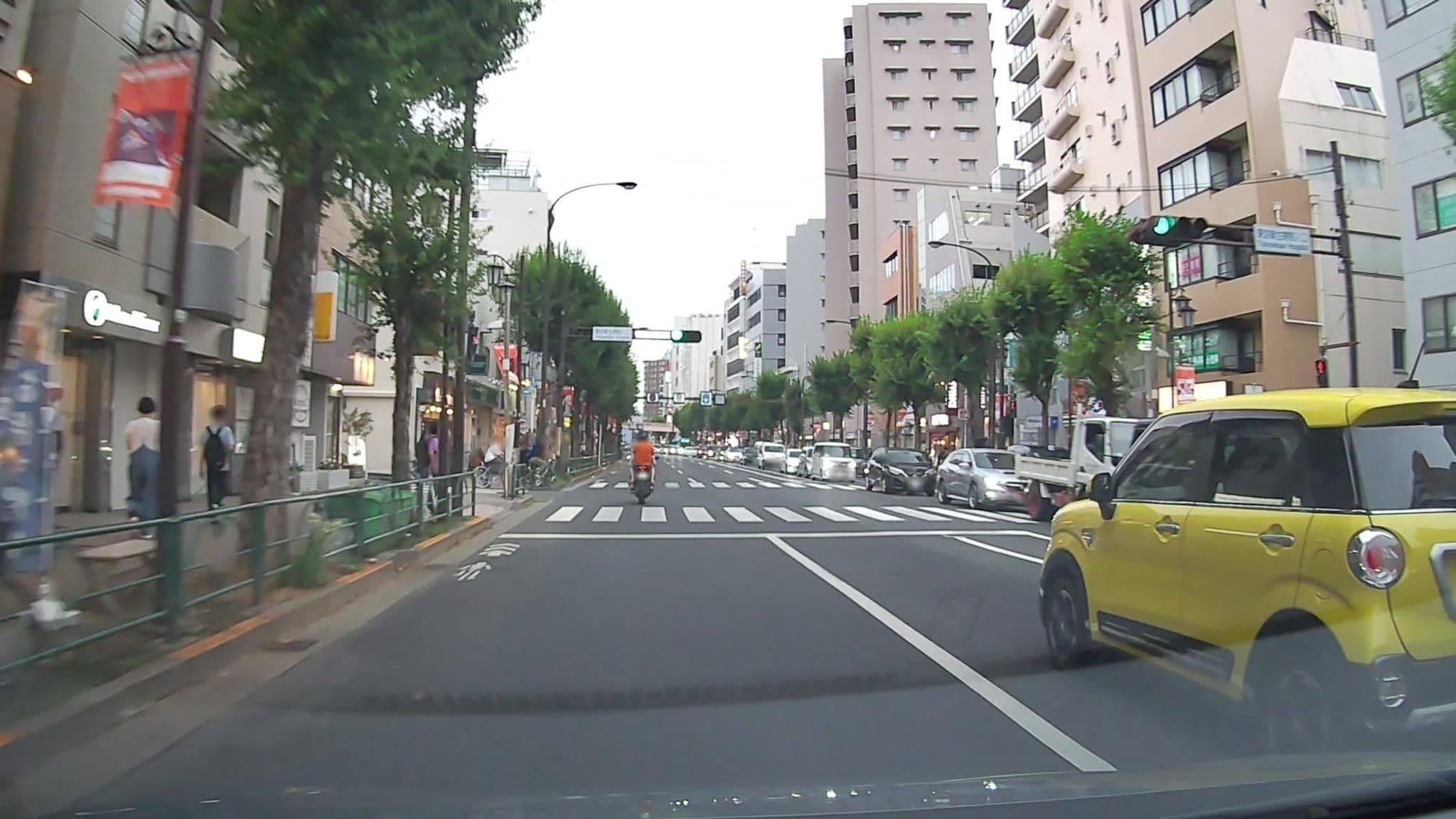 Street view near ホテルメルディア荻窪, Ogikubo — © mzaki (CC BY-SA · Mapillary)