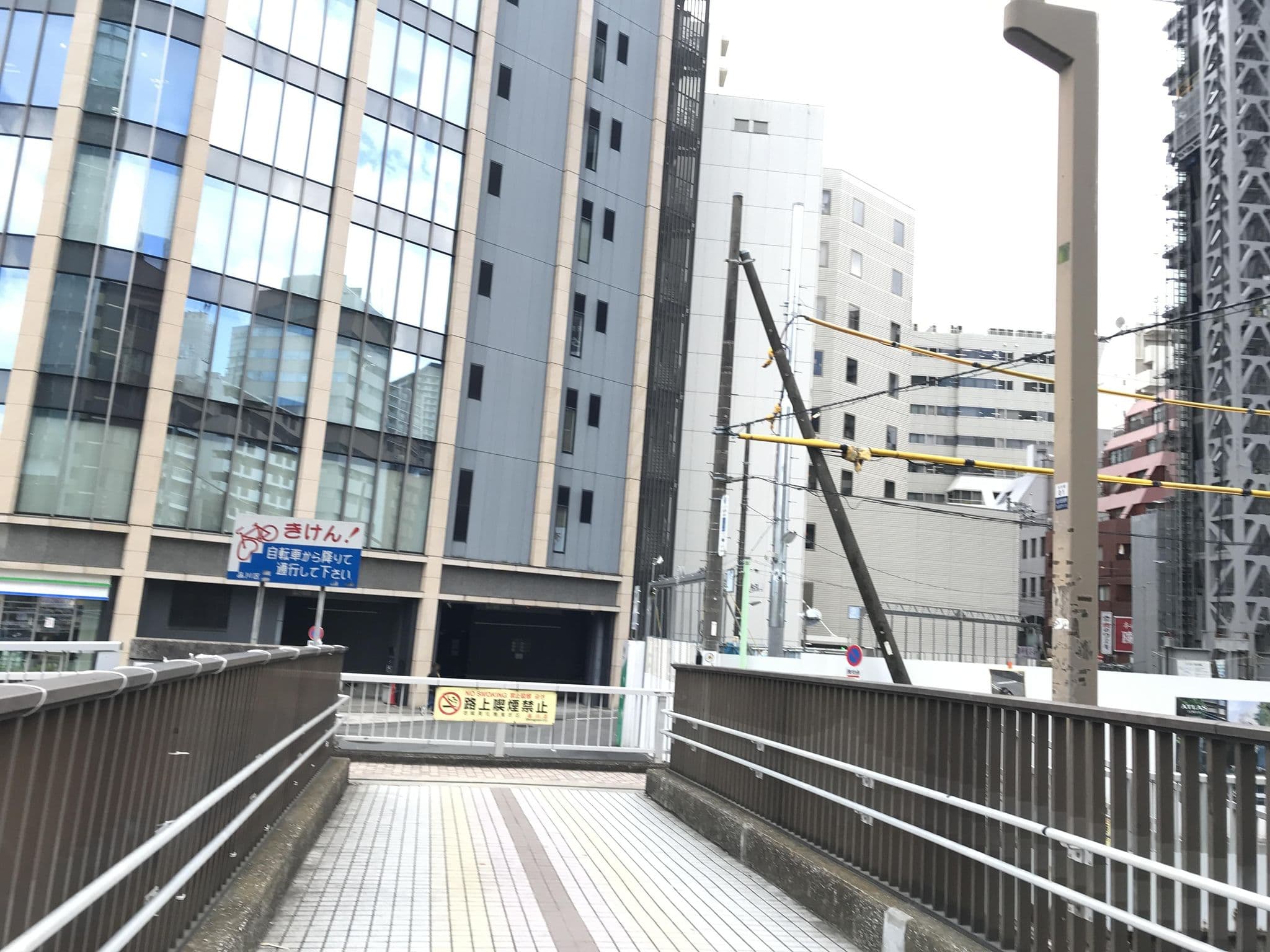 Street view near 旅館 海喜館, Higashigotanda — © musashino5 (CC BY-SA · Mapillary)