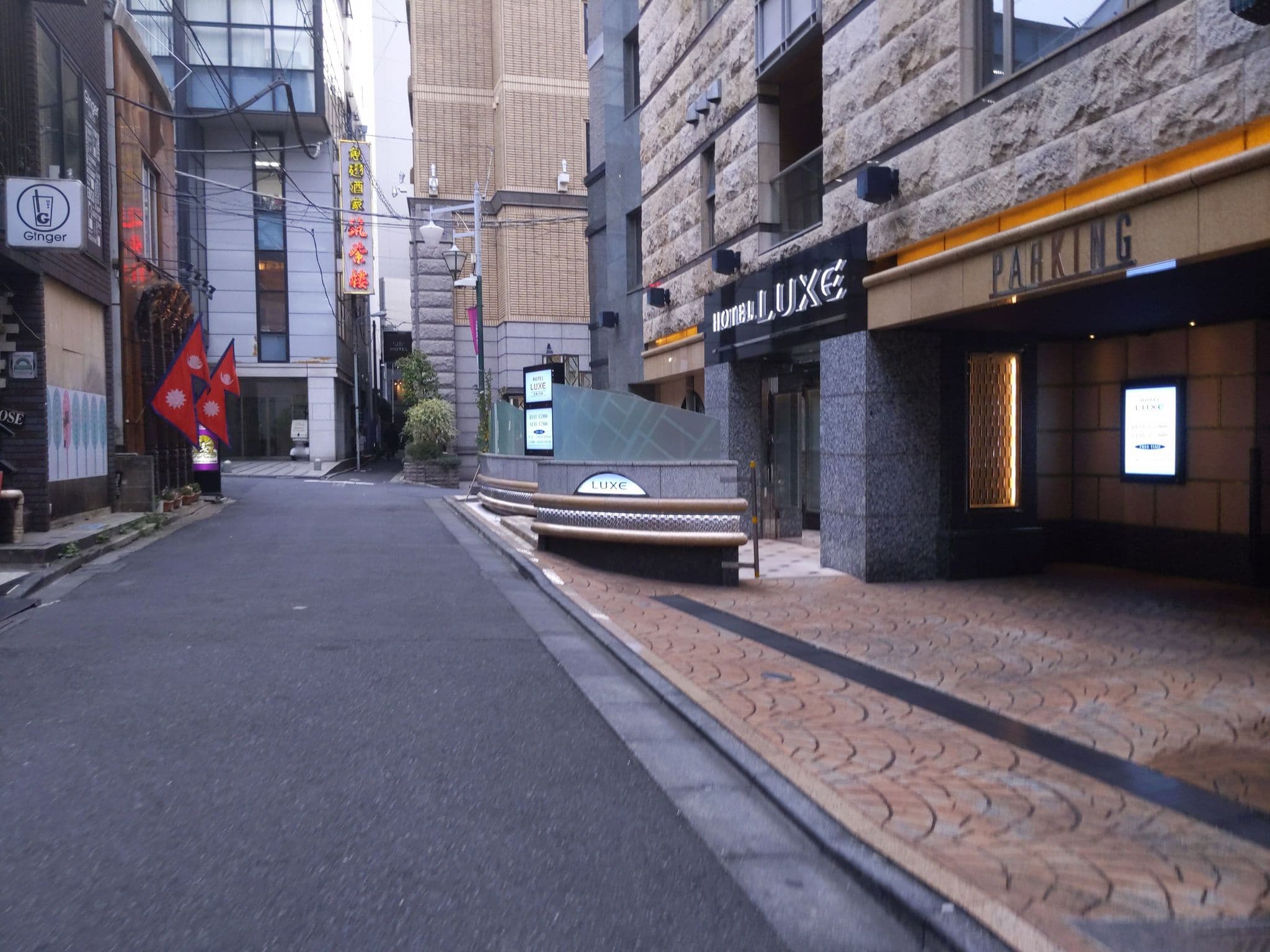 Street view near HEARTHOTEL, Ebisu — © gwalker7 (CC BY-SA · Mapillary)