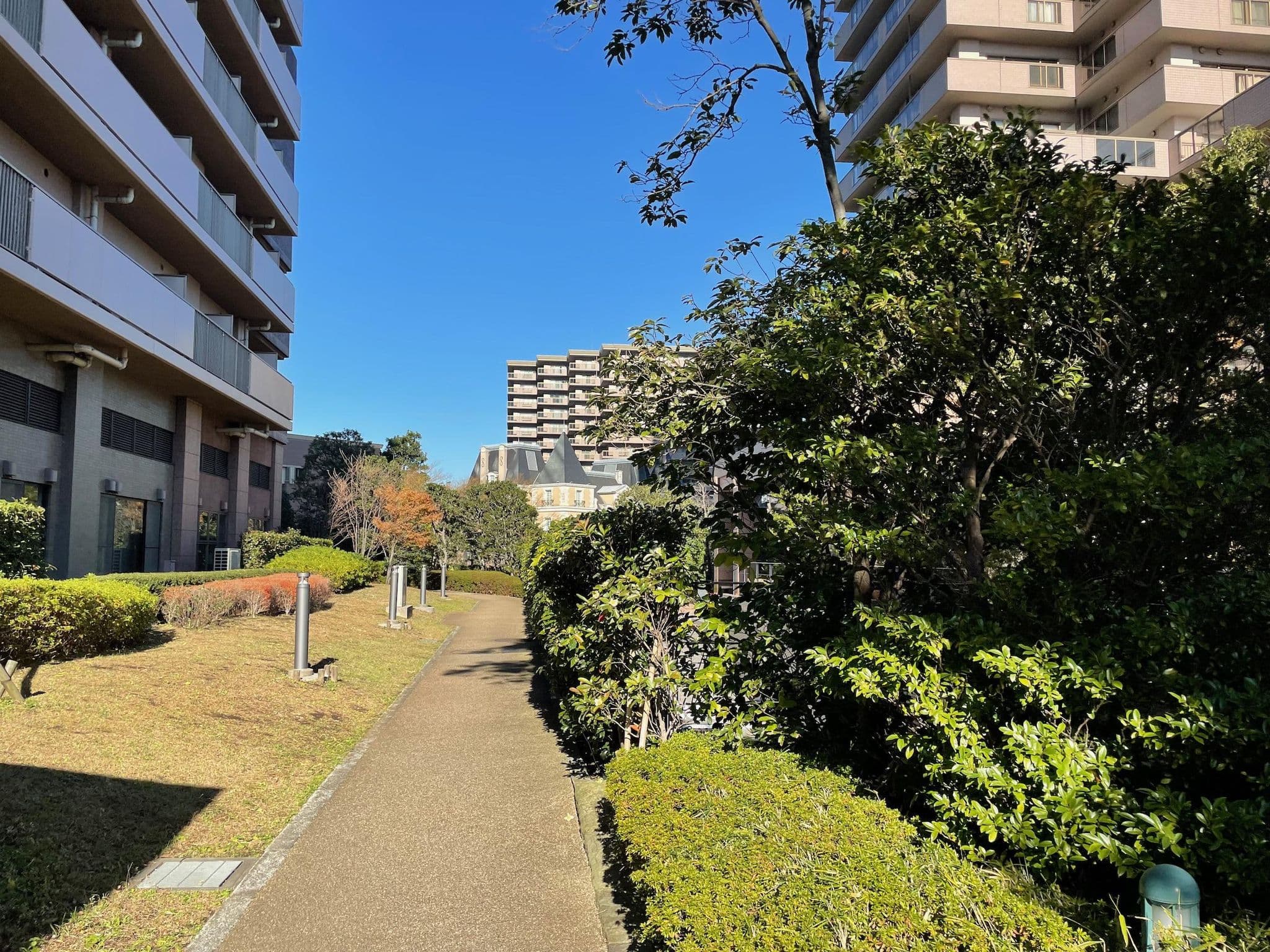 Street view near The Westin Hotel Tokyo • Galaxy 2B • #smdtokyo, Ebisu — © musashino5 (CC BY-SA · Mapillary)