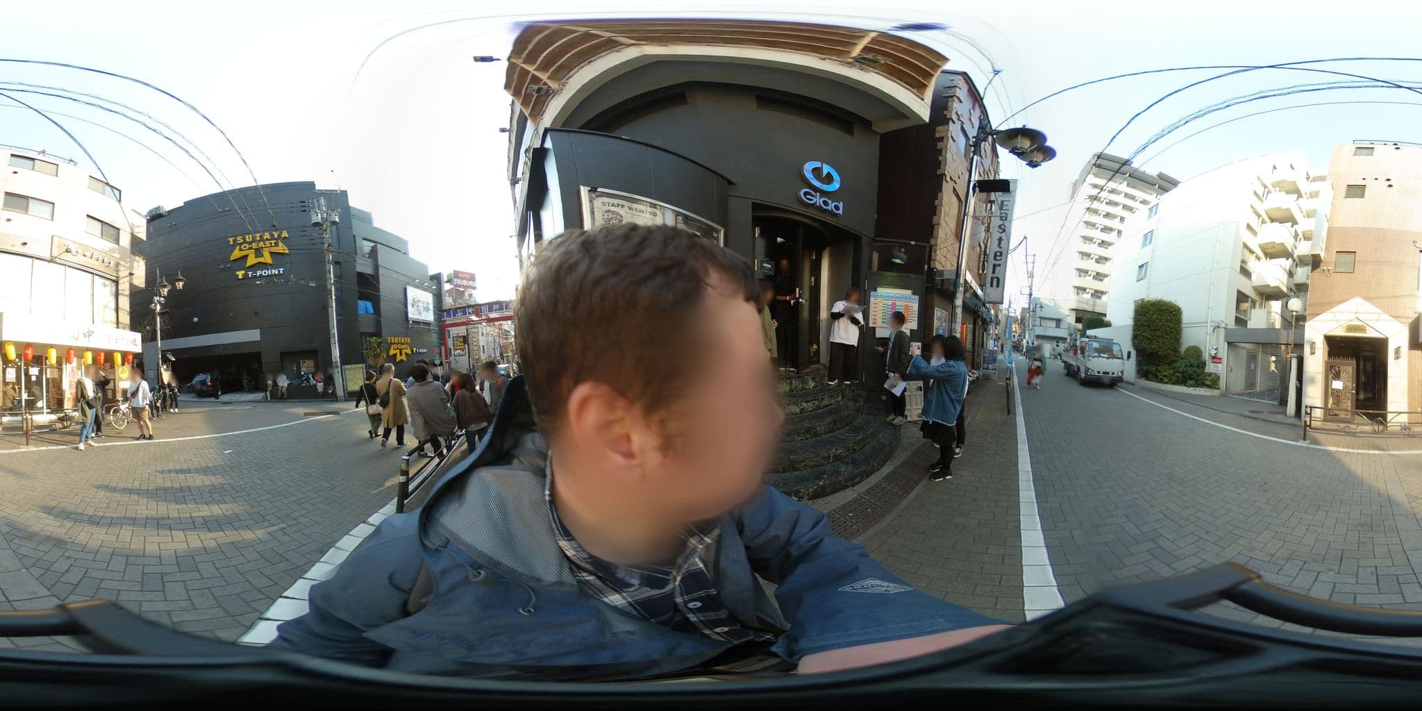 Street view near ホテル イースタン, Sakuragaokachō — © trolleway (CC BY-SA · Mapillary)