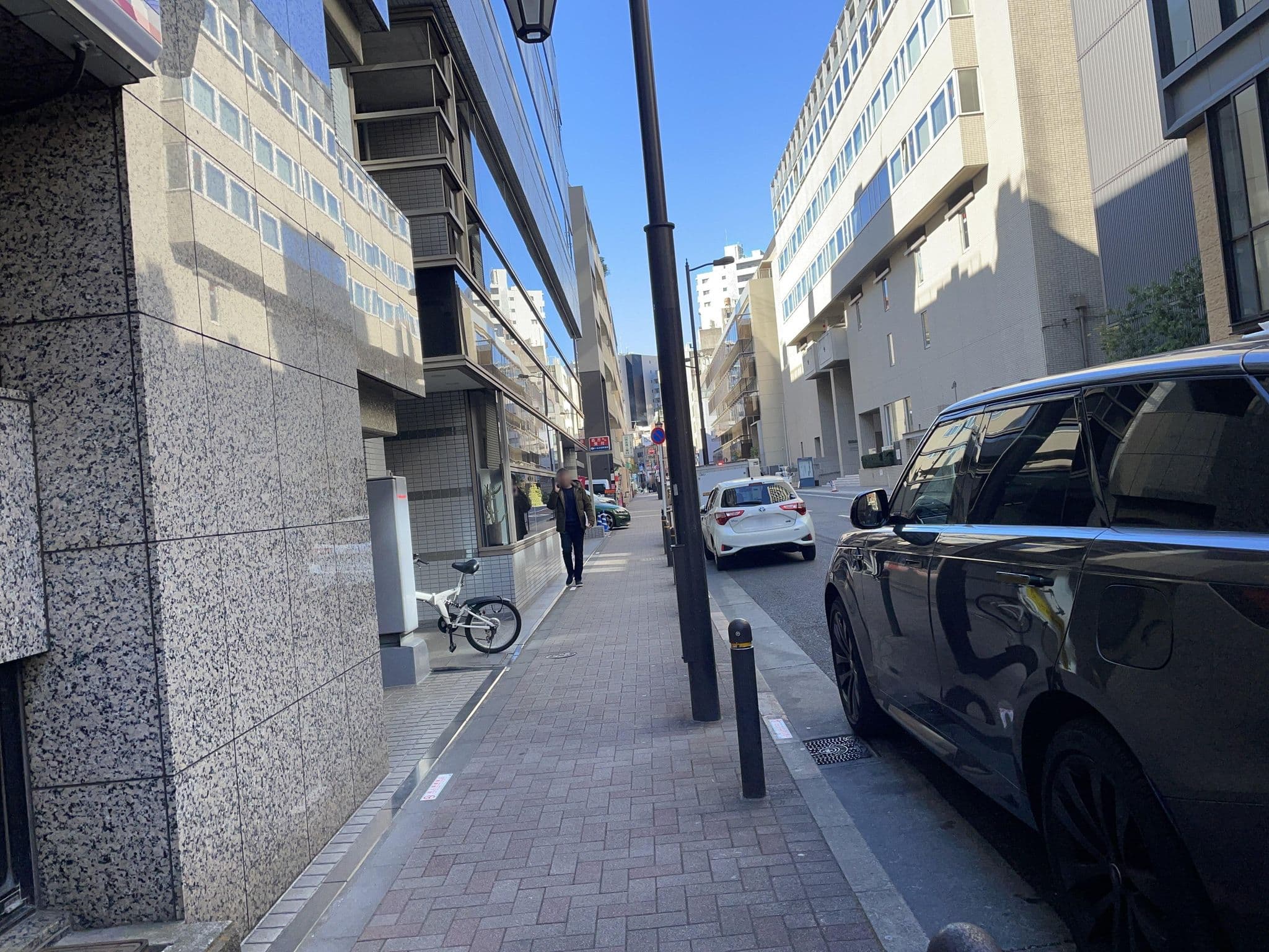Street view near 田町ベイホテル, Kaigan — © alt9800 (CC BY-SA · Mapillary)
