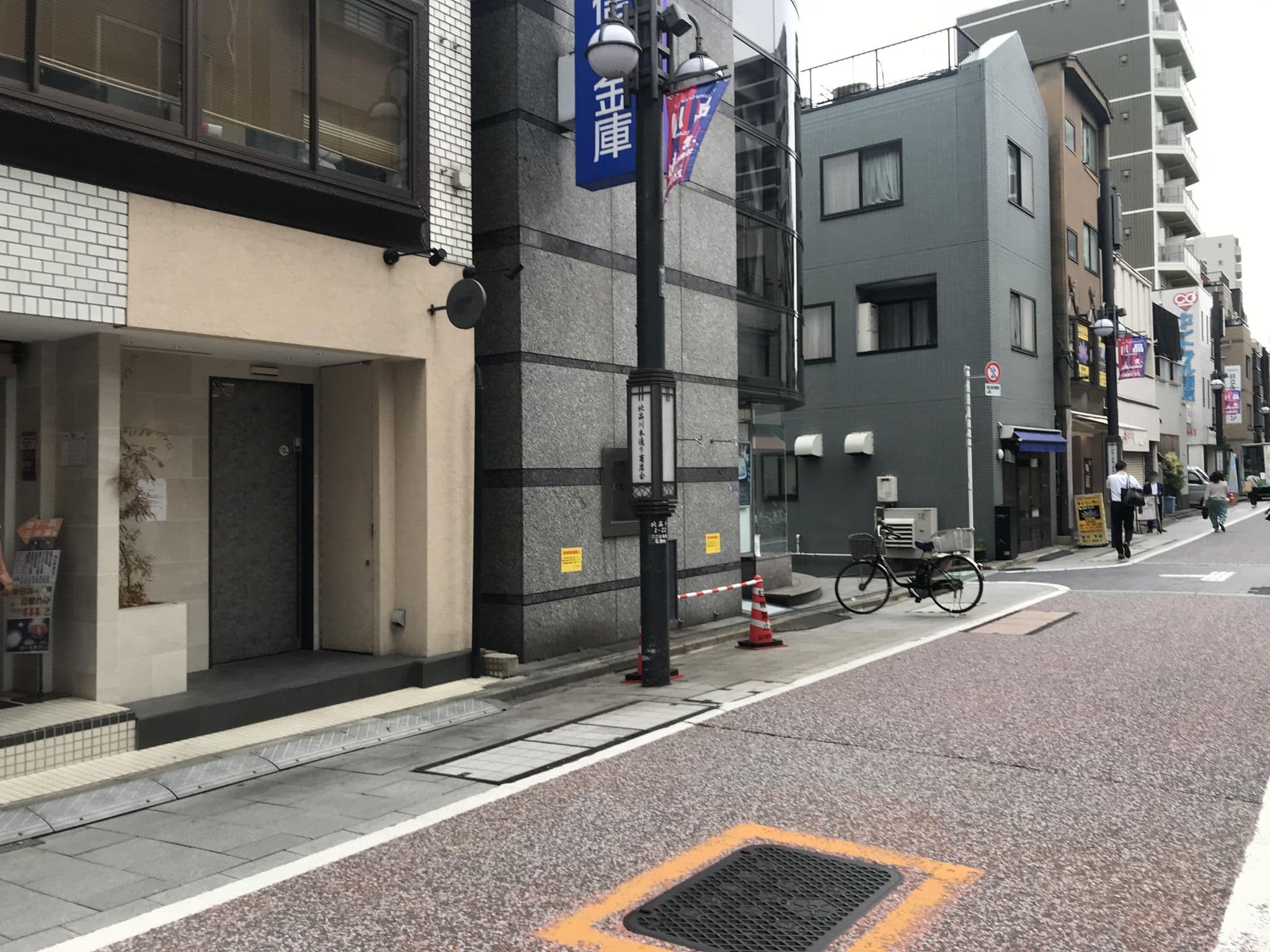 Street view near ゲストハウス品川宿, Tennōzu — © musashino5 (CC BY-SA · Mapillary)