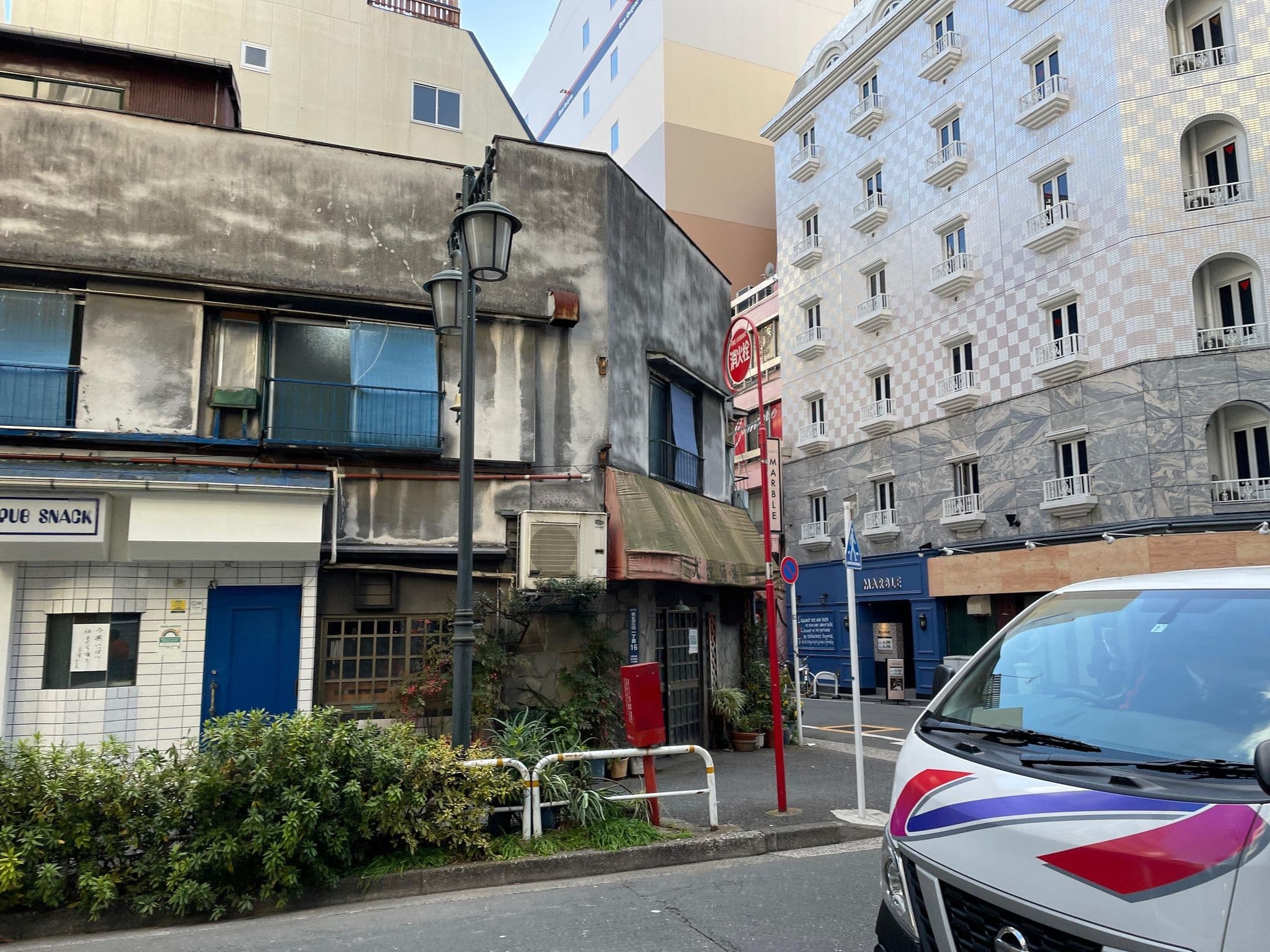Street view near HOTEL SARA五反田, Higashigotanda — © musashino5 (CC BY-SA · Mapillary)